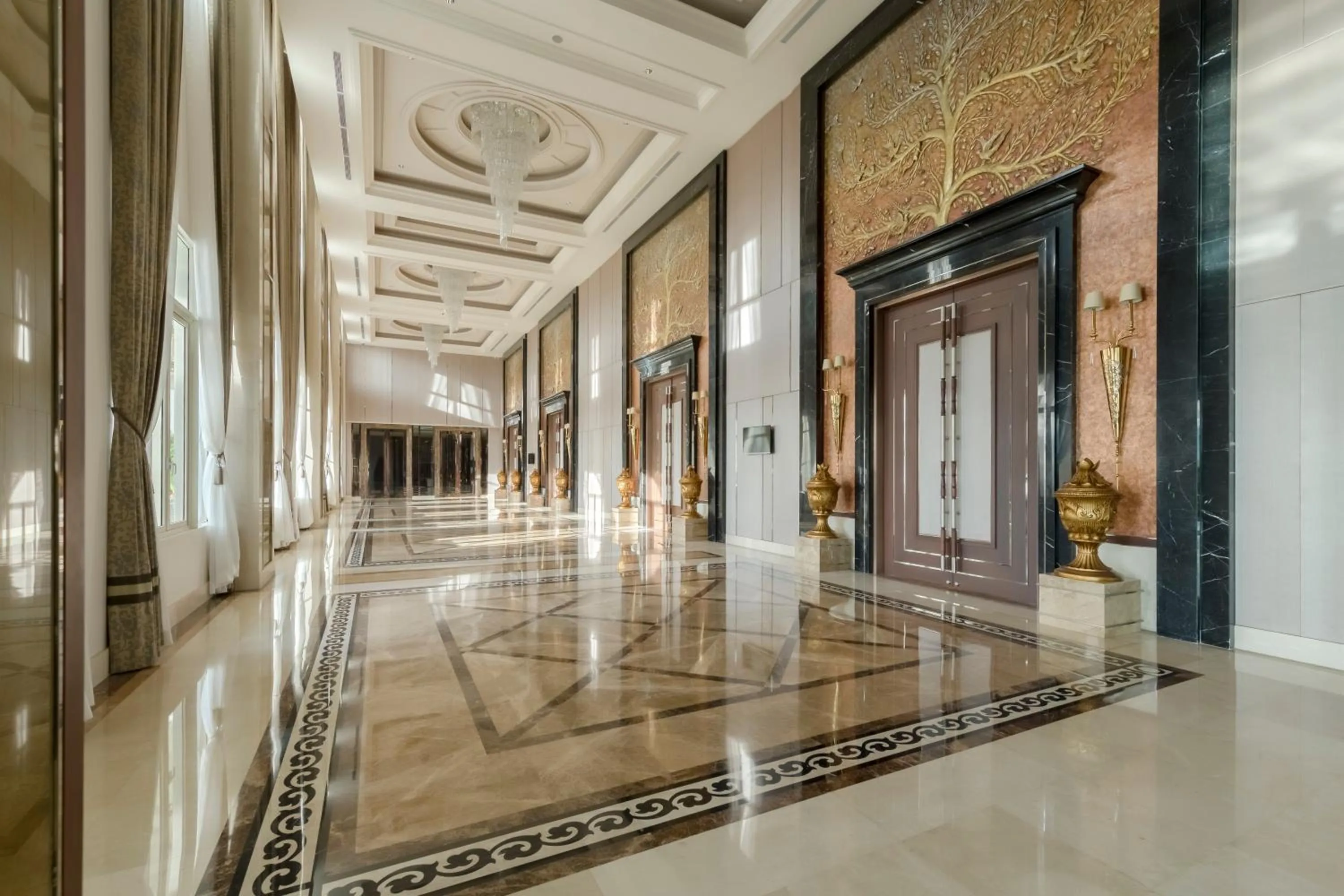 Business facilities, Facade/Entrance in Garden City Hotel