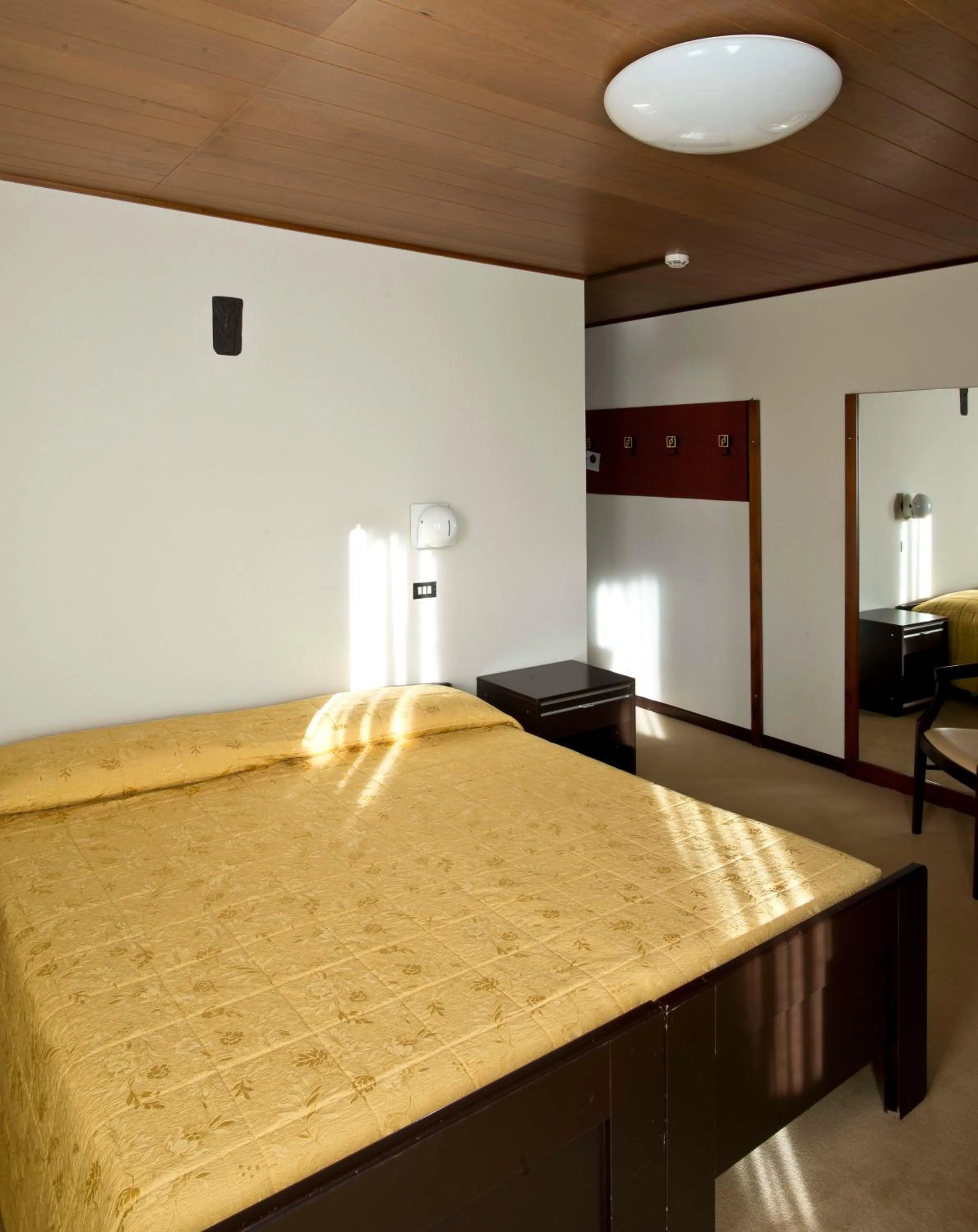 Superior Family Room in Hotel Mirella