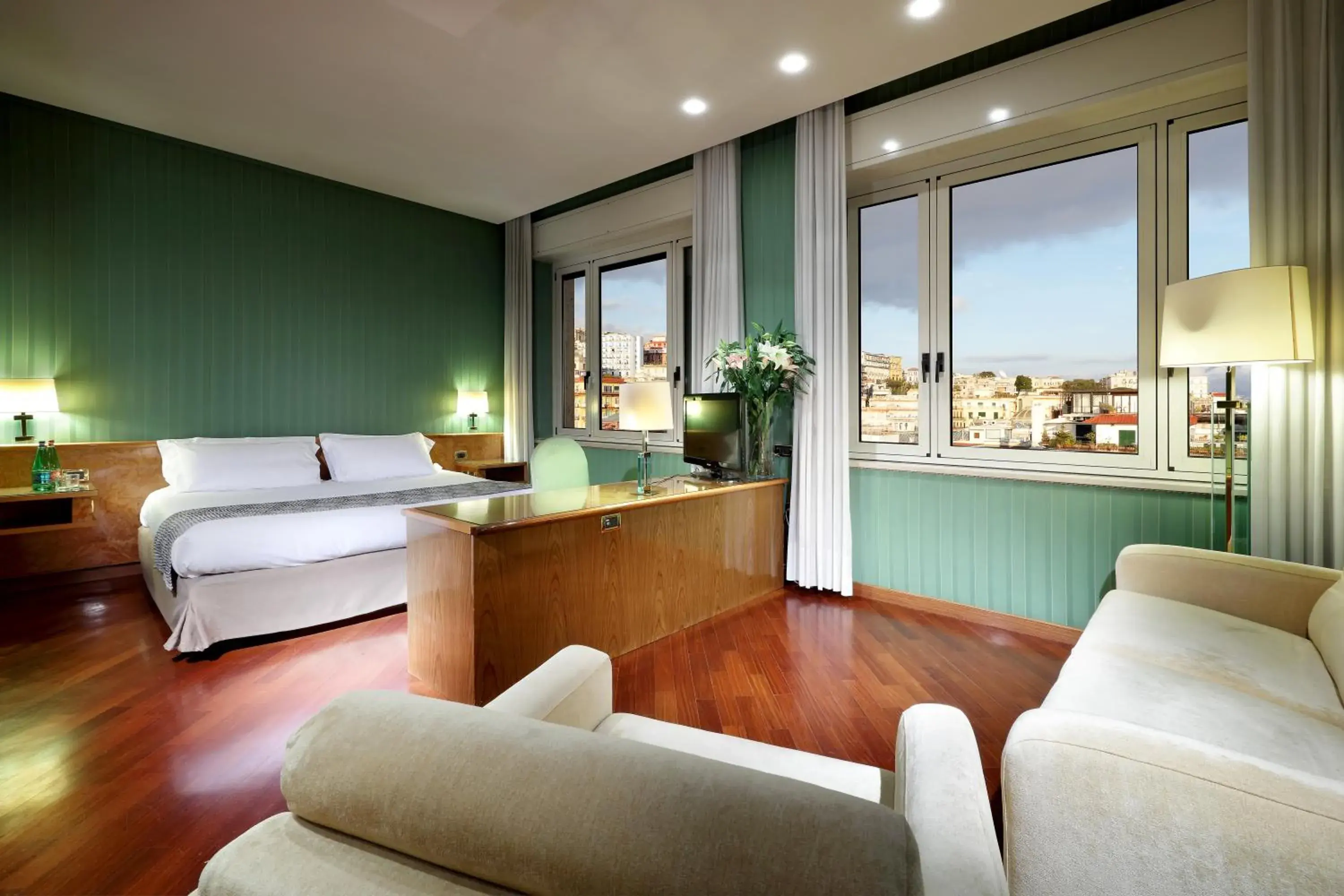 Junior Suite in Exe Majestic Junior Suite in Exe Majestic