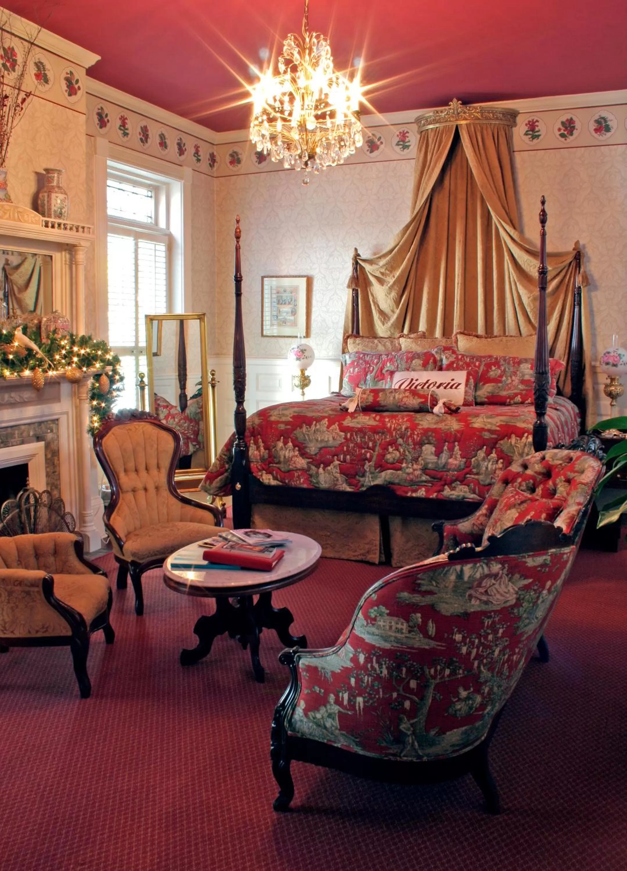 Photo of the whole room, Seating Area in Ballastone Inn