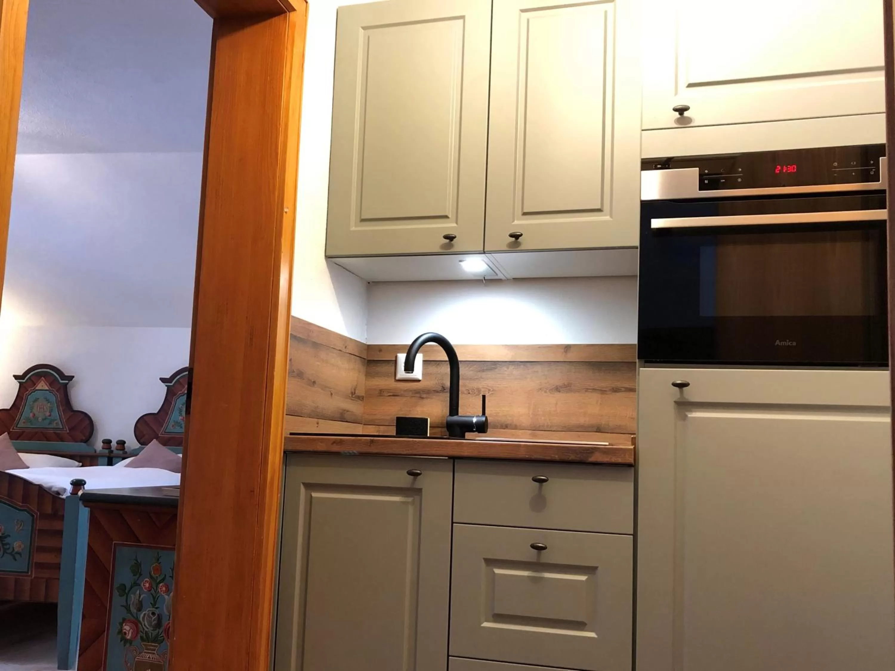 Kitchen/Kitchenette in Pension und Ferienwohnung Frech