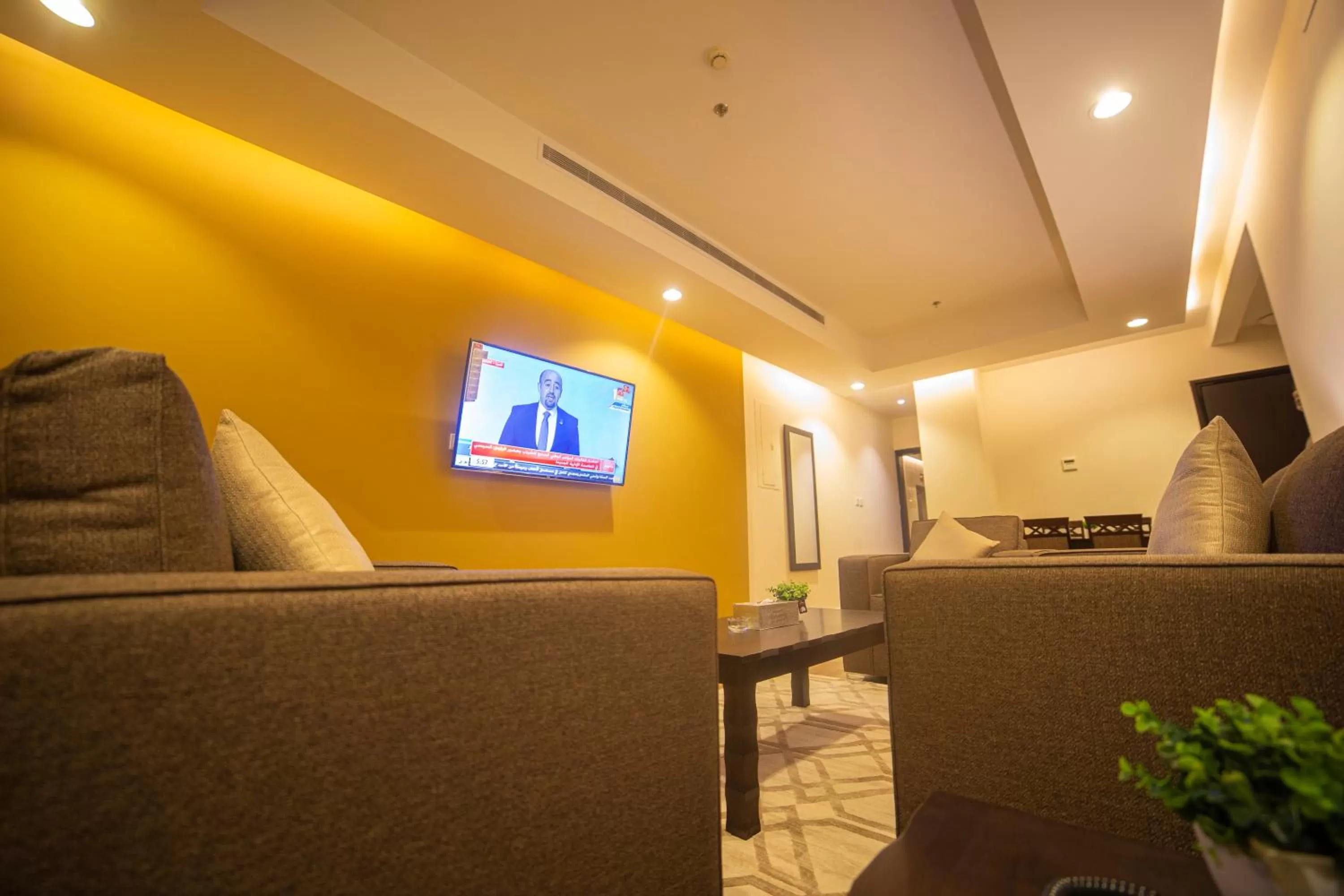 Communal lounge/ TV room in Mabet Al Tahlia Serviced Apartments