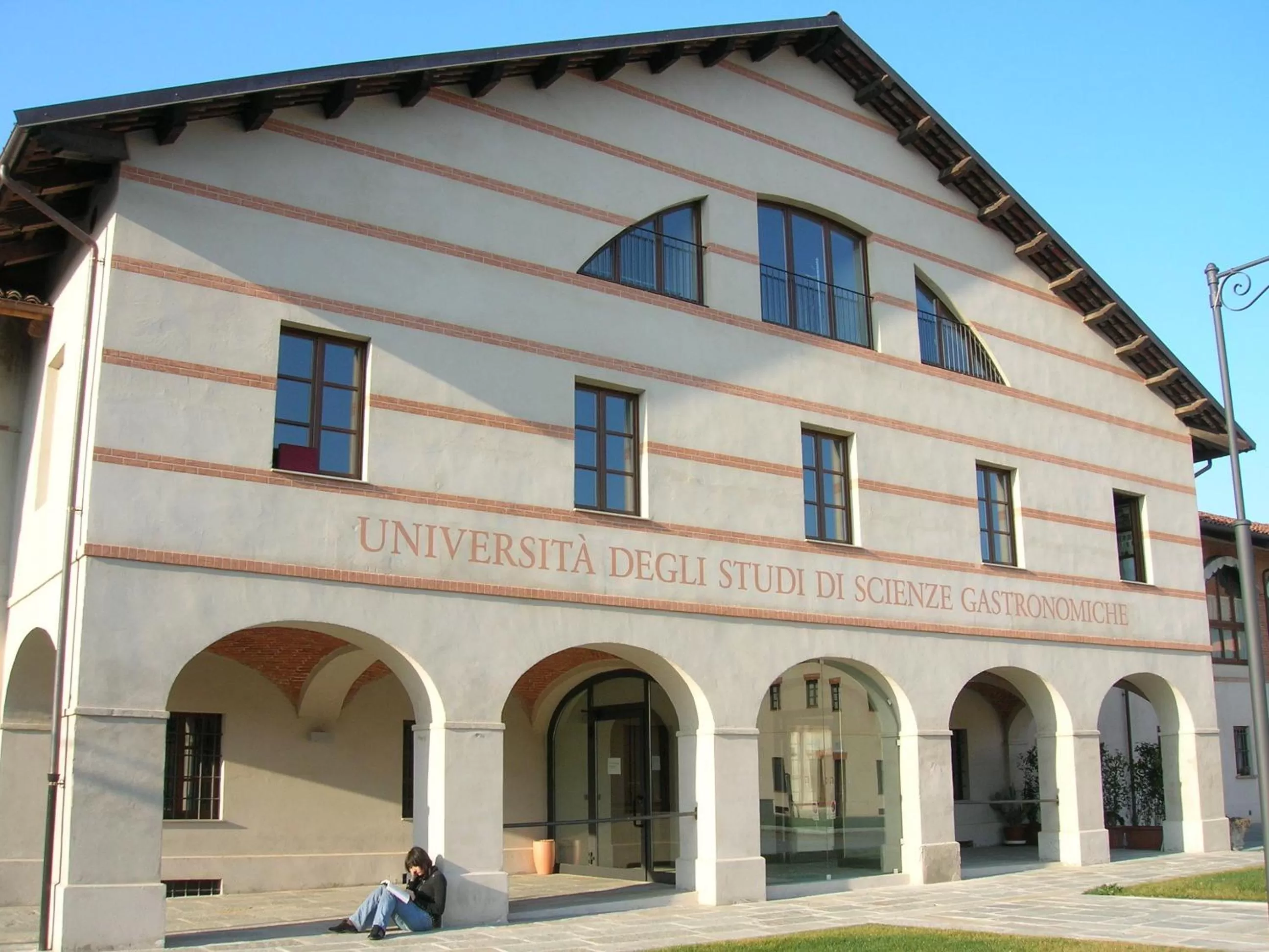 Property building in Albergo La Corte Albertina