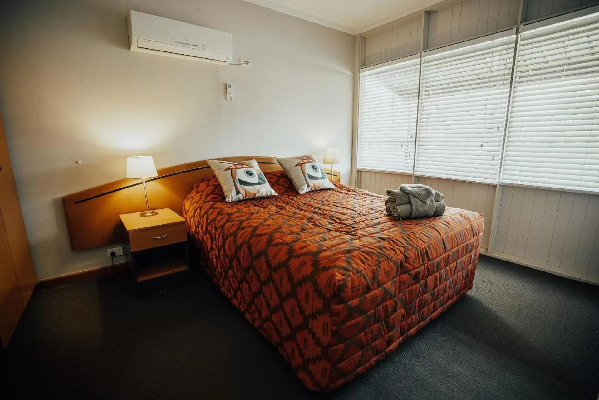 Two-Bedroom Suite in Seasons Hotel Newman Two-Bedroom Suite in Seasons Hotel Newman