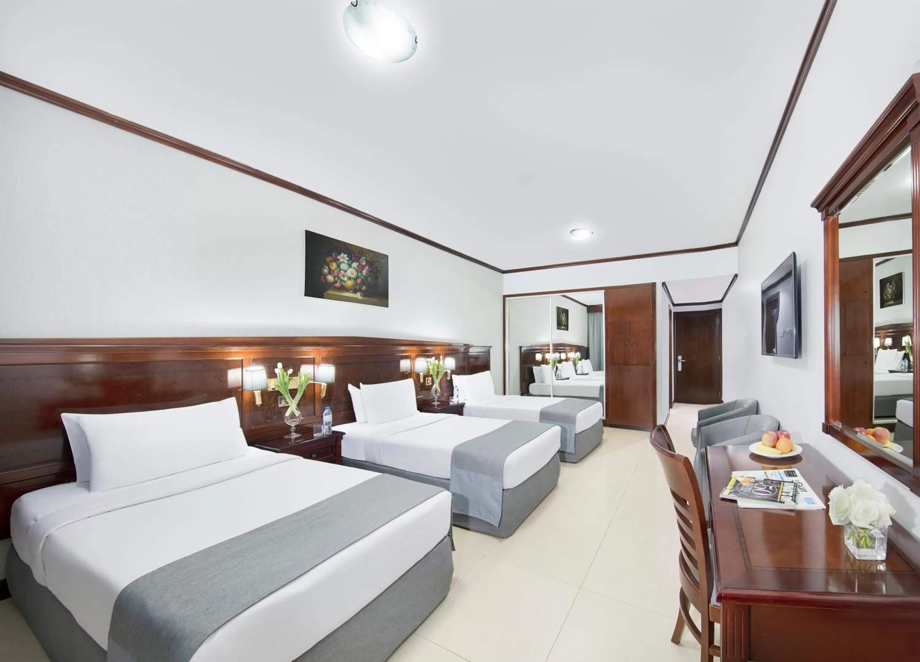 Bedroom, Bed in Admiral Plaza Hotel