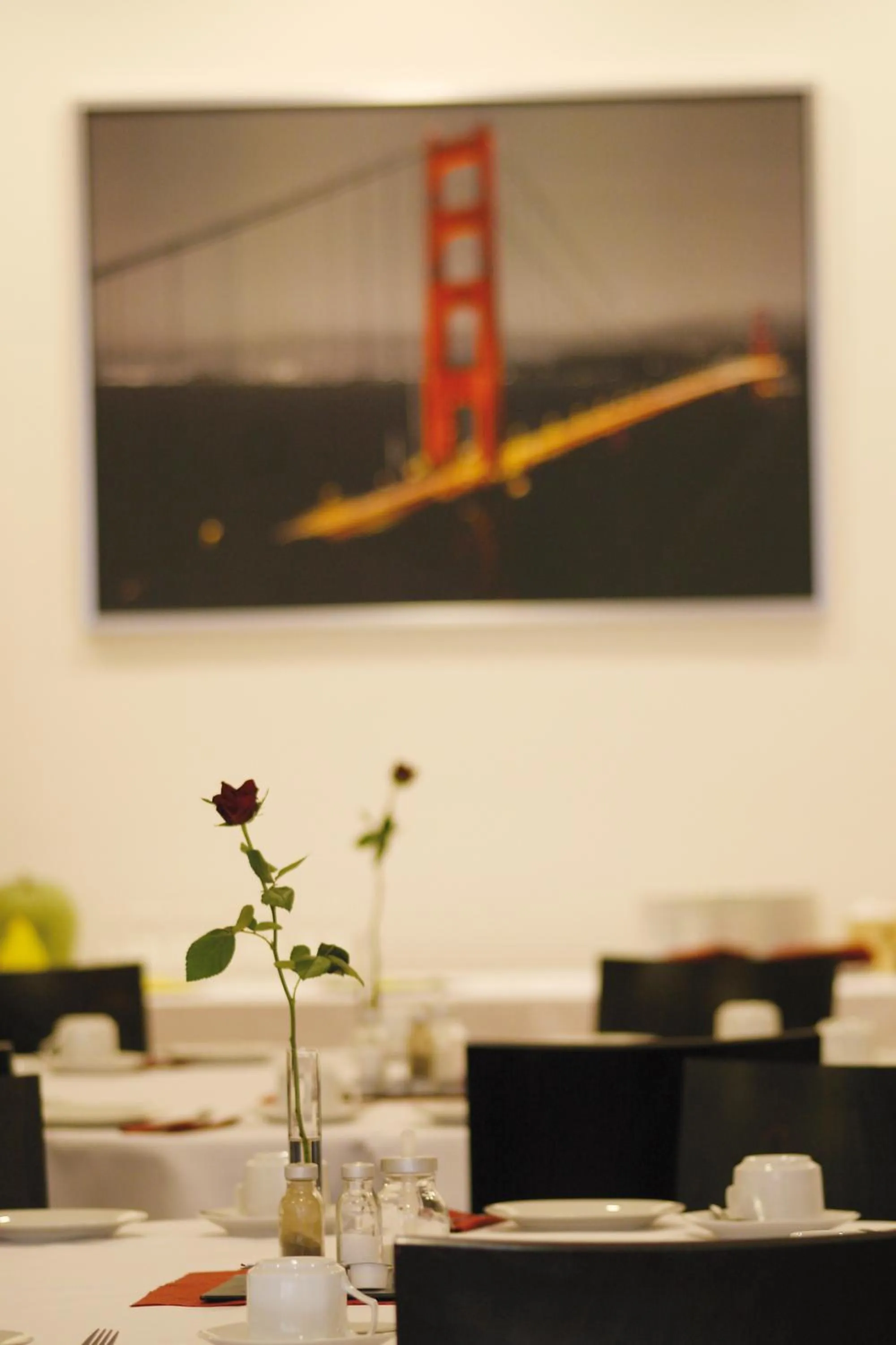 Restaurant/places to eat in ALCATRAZ Hotel am Japanischen Garten