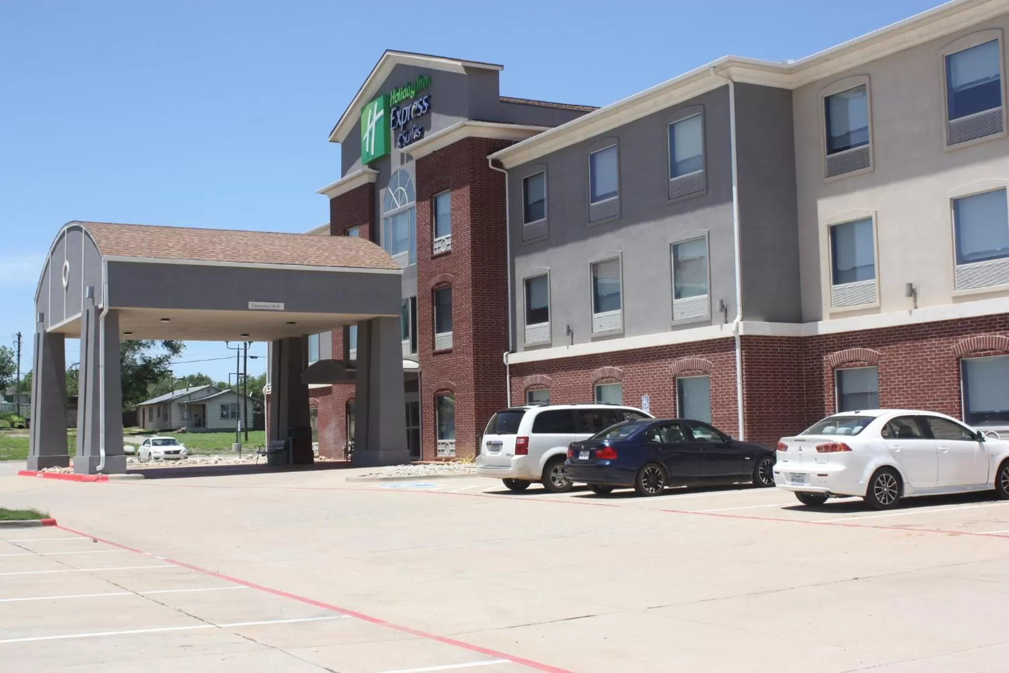 Property building in Holiday Inn Express Hotel & Suites Shamrock North by IHG