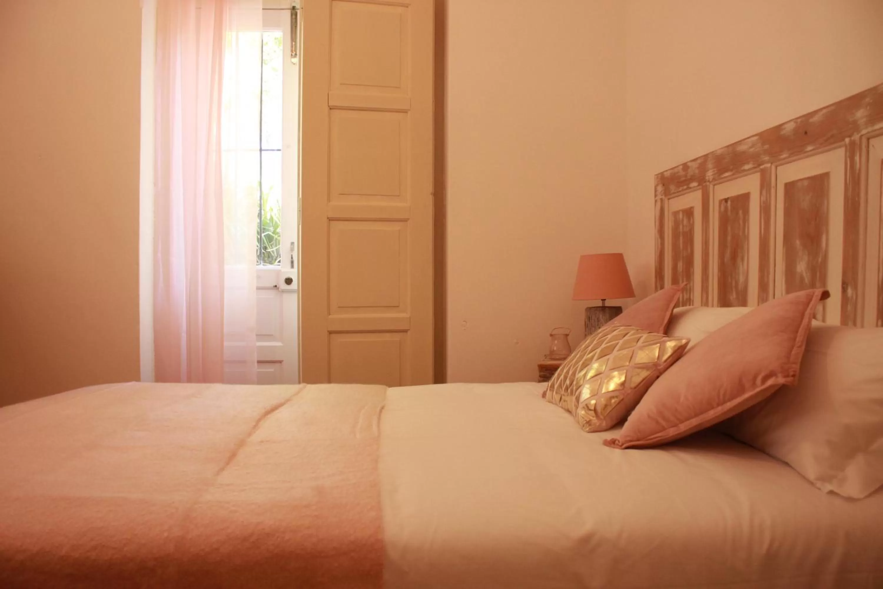 Bed in Lanui Vintage Guest House