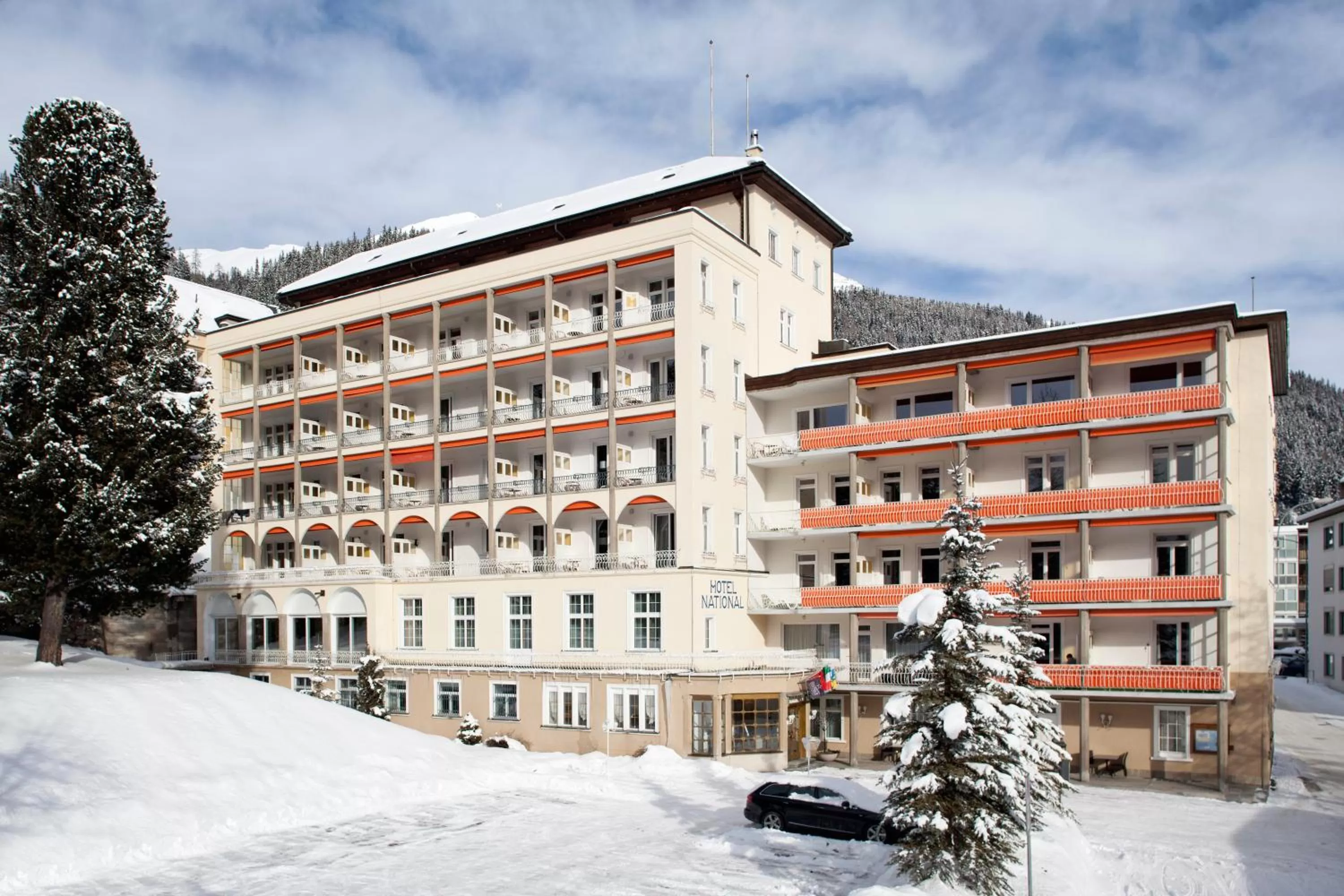 Property building in Hotel National by Mountain Hotels