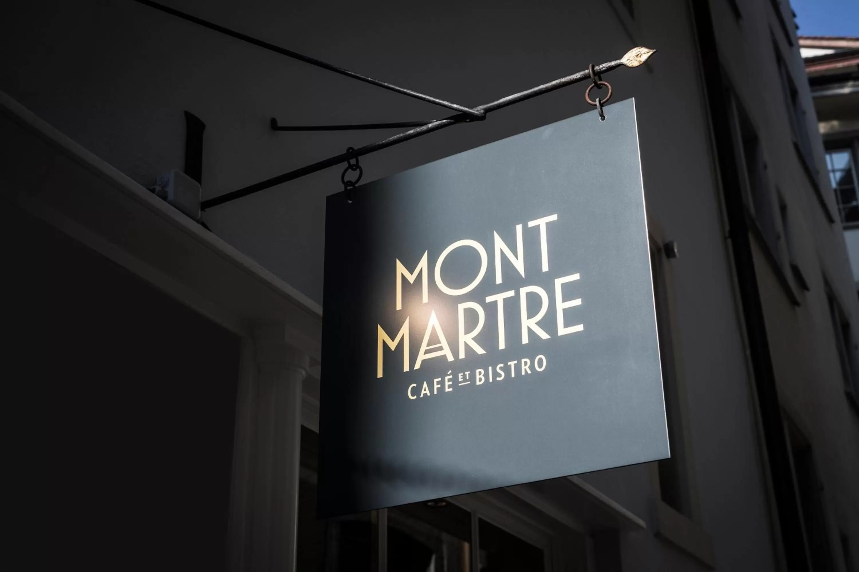 Property logo or sign in Montmartre