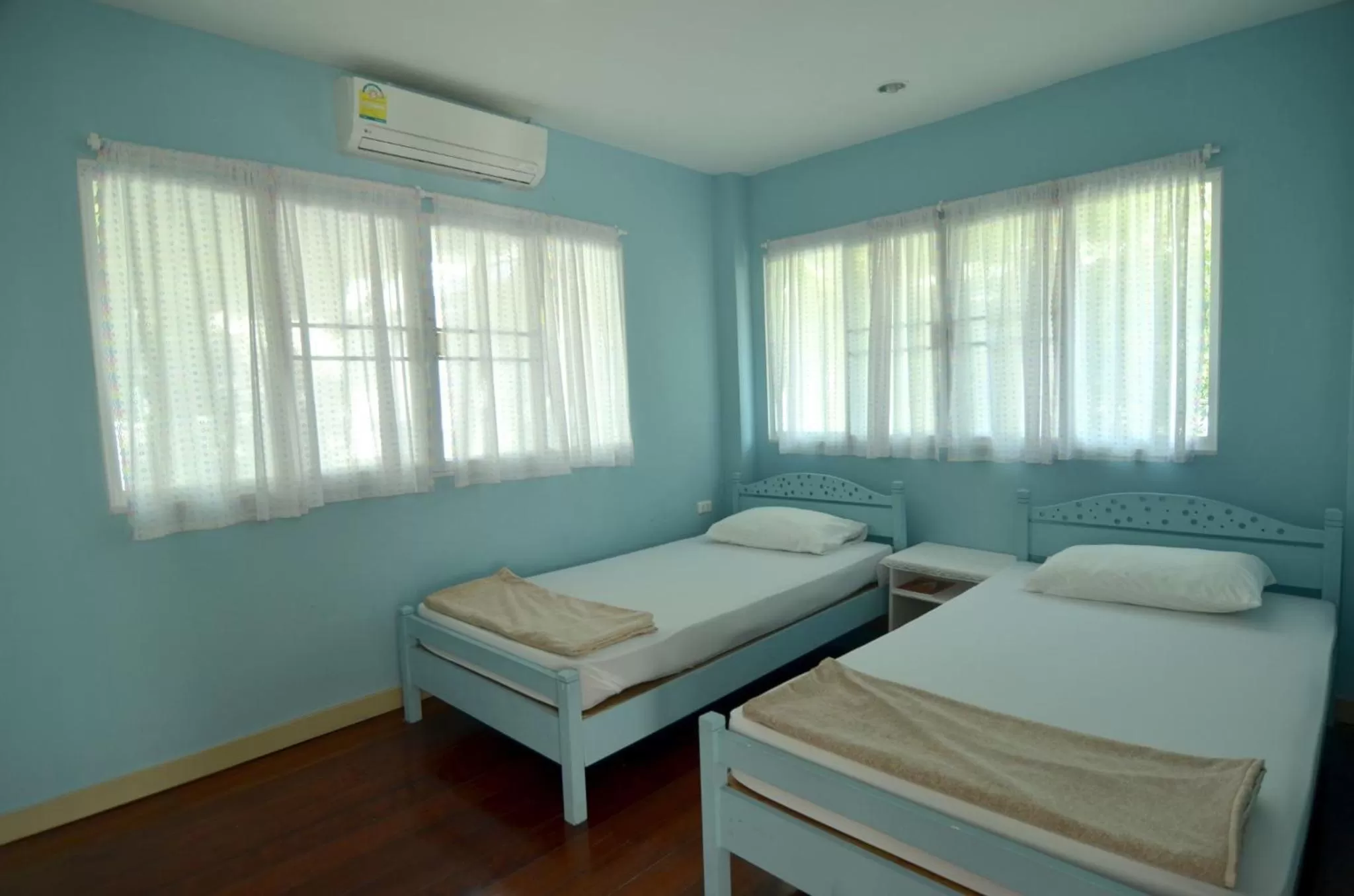 Three-Bedroom Bungalow in Makmai Villa - Rayong
