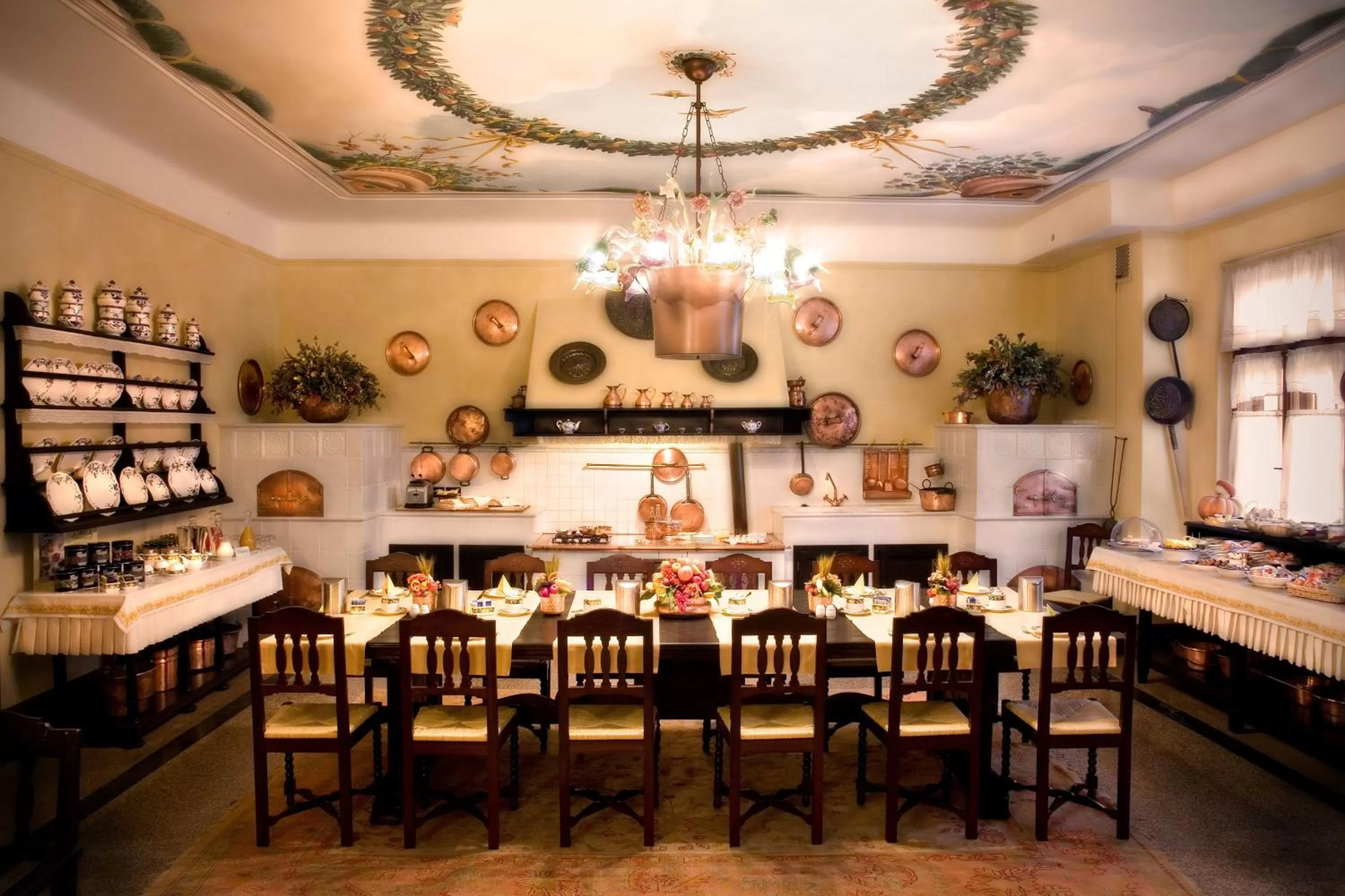 Breakfast in Castello Di Spessa - Residenze d'epoca