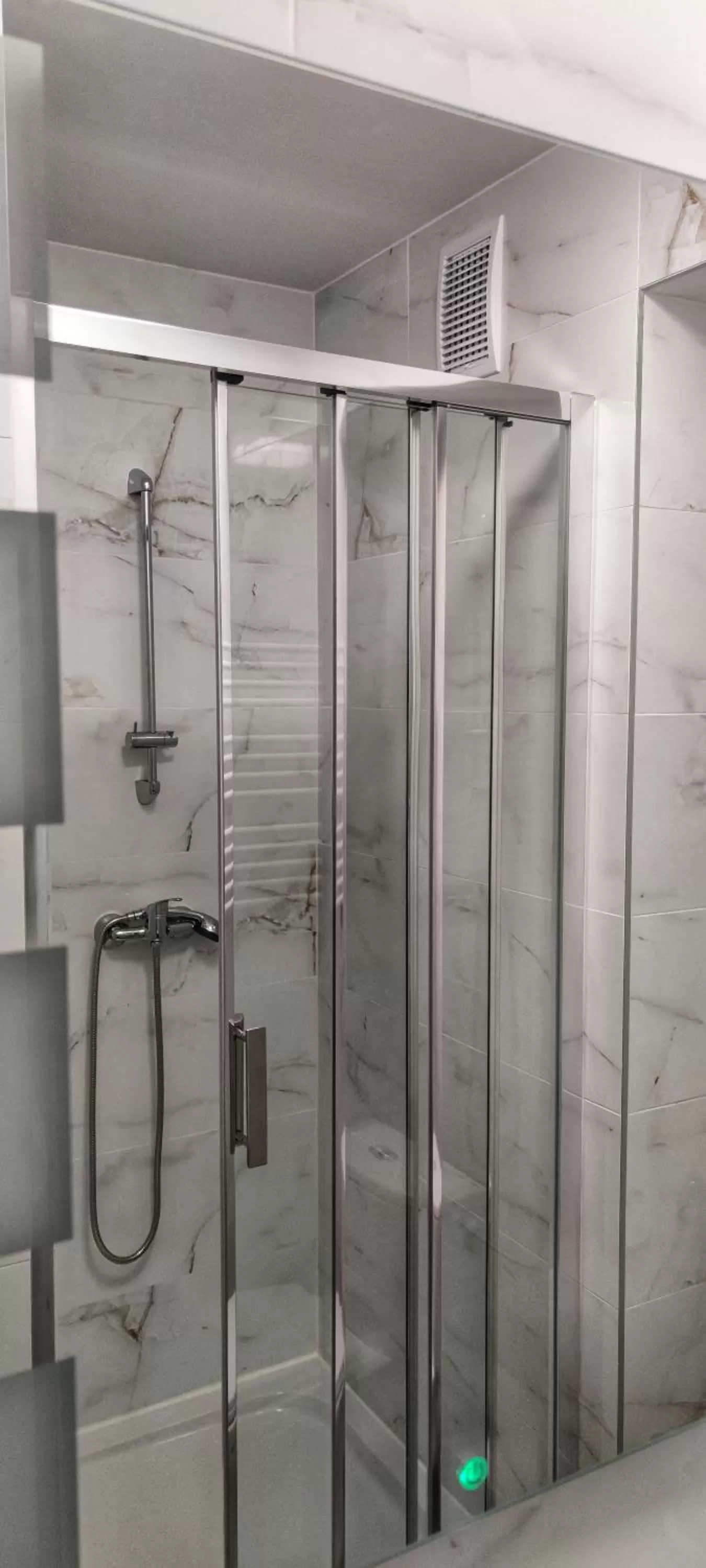 Bathroom in Ośrodek Konferencyjno-Wypoczynkowy "Krucze Skały" w Karpaczu