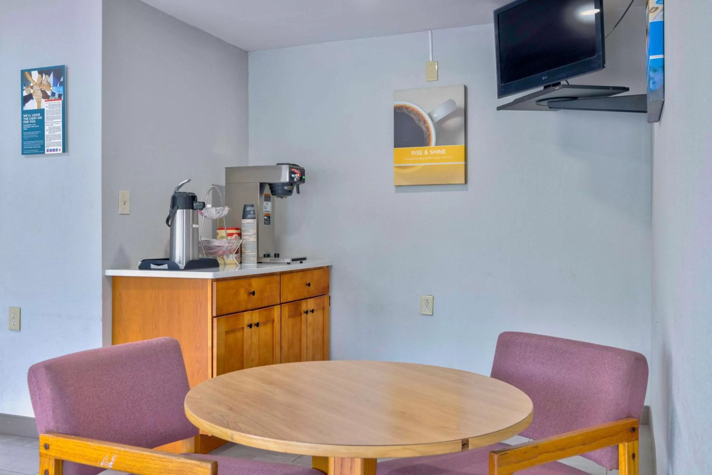 Lobby or reception in Motel 6 Morgantown