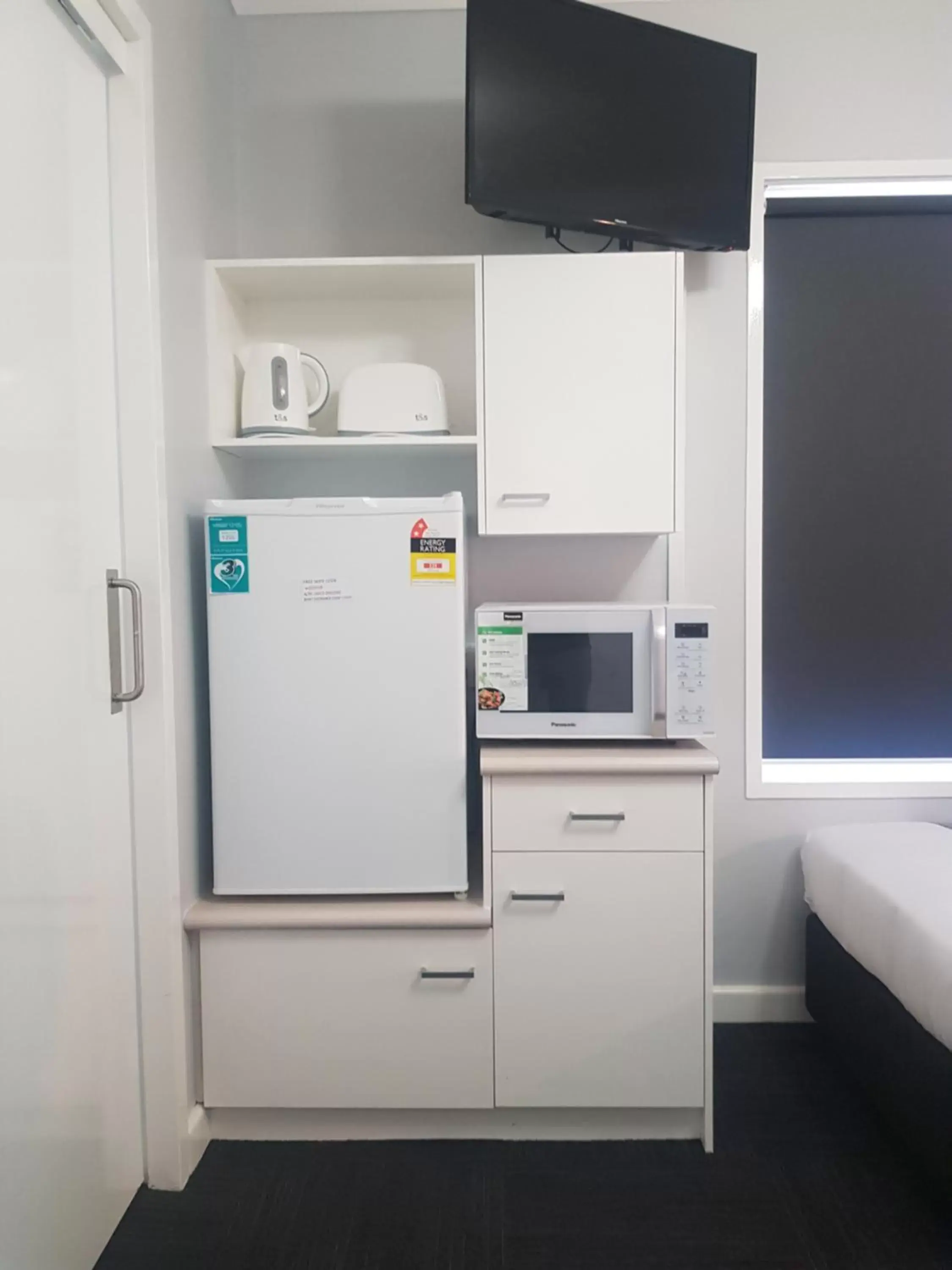 Superior Twin Room in Port Pirie Accommodation and Apartments Superior Twin Room in Port Pirie Accommodation and Apartments