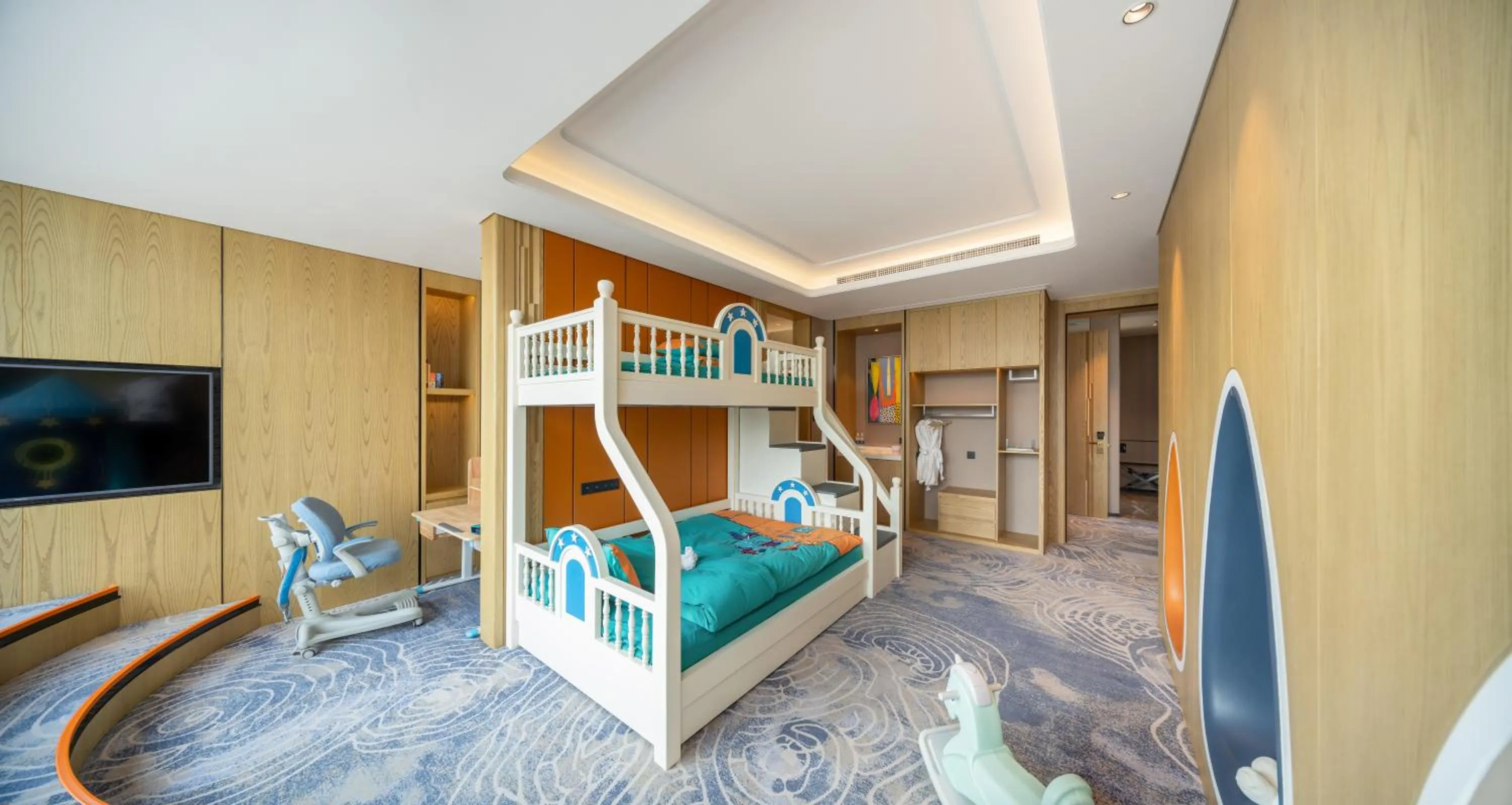 Bed in Le Meridien Xi'an Chanba