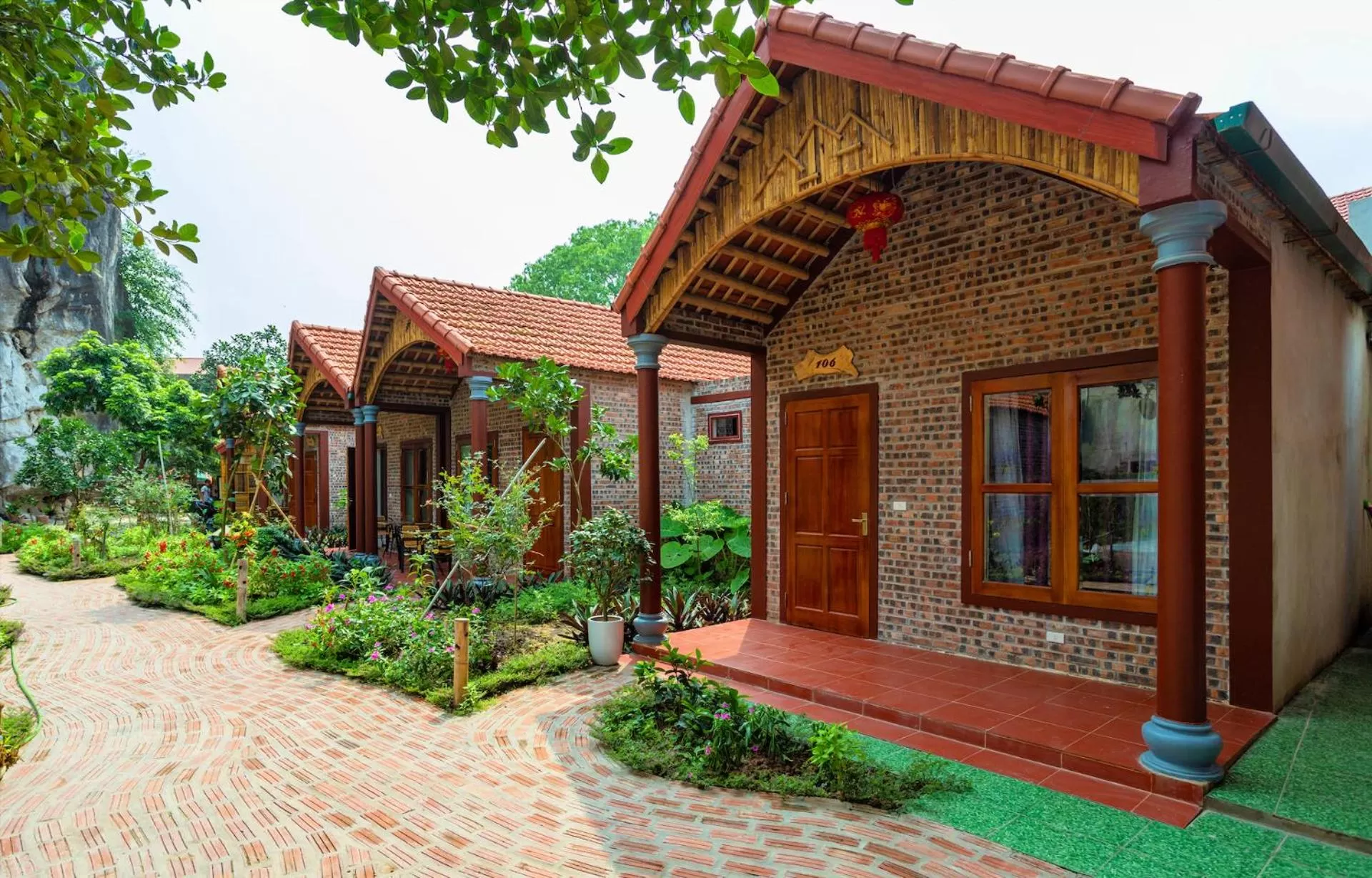 Facade/entrance in Ruby Homestay