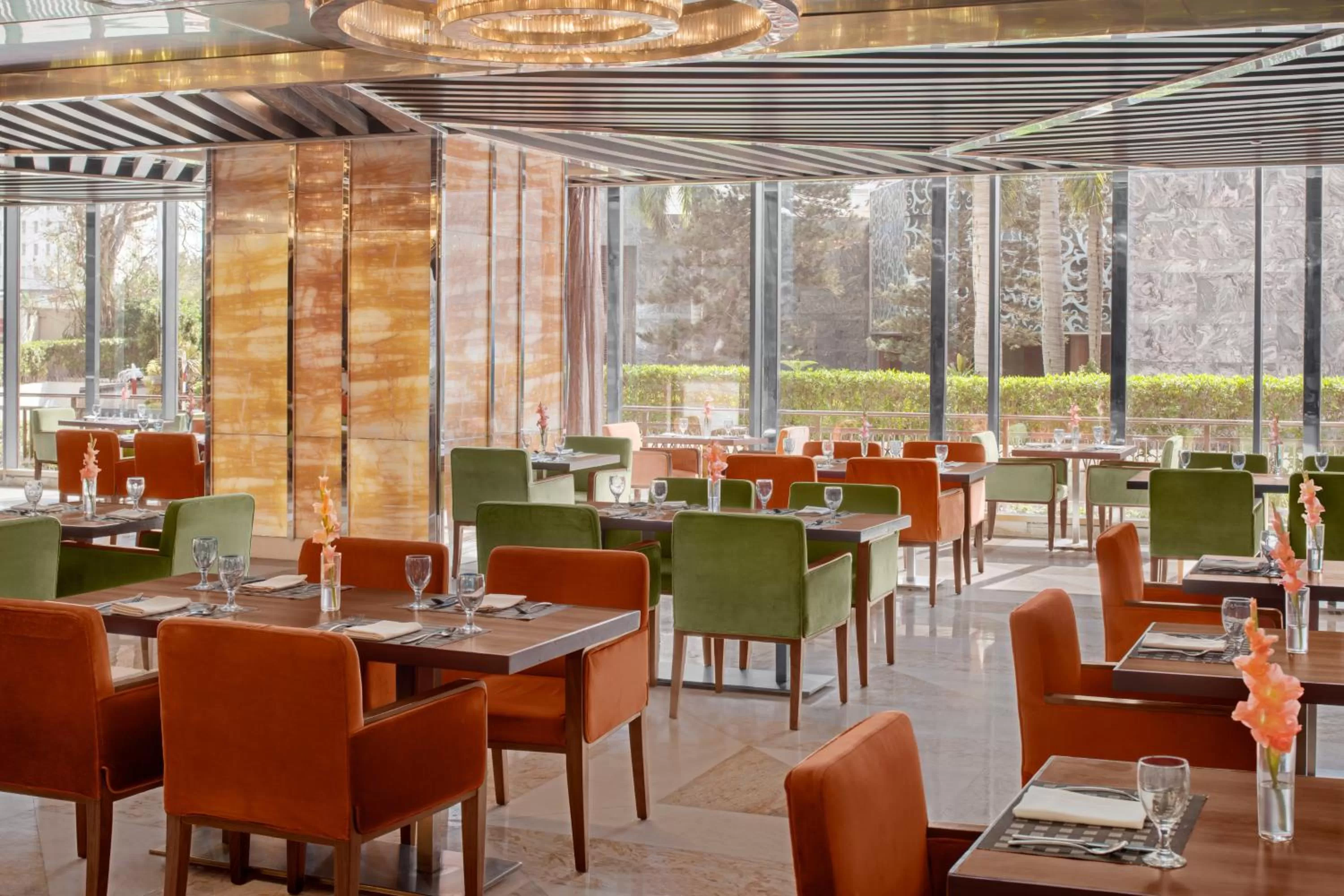 Restaurant/places to eat in Mövenpick Hotel Karachi