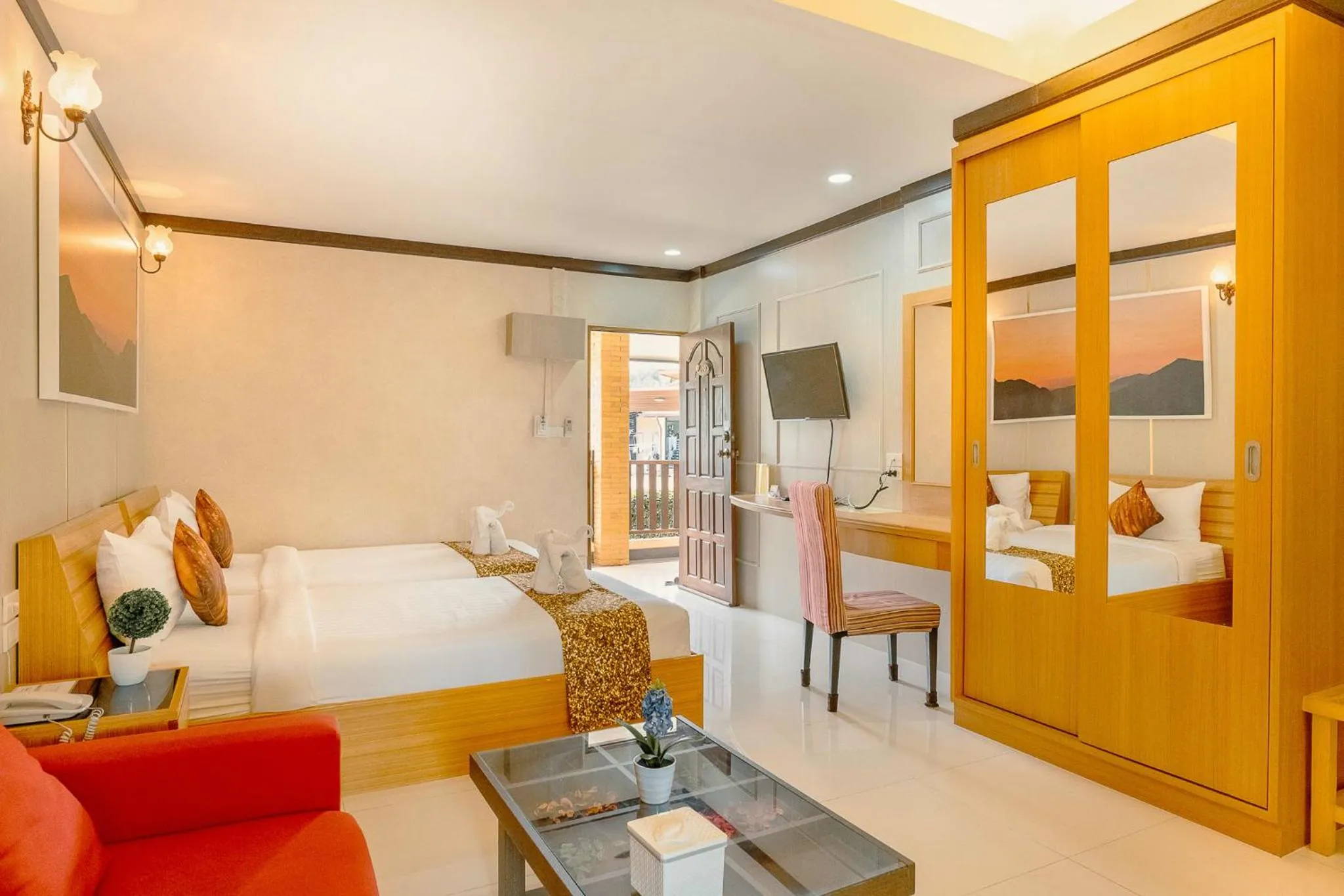 TV and multimedia, Bed in AU Place Hotel