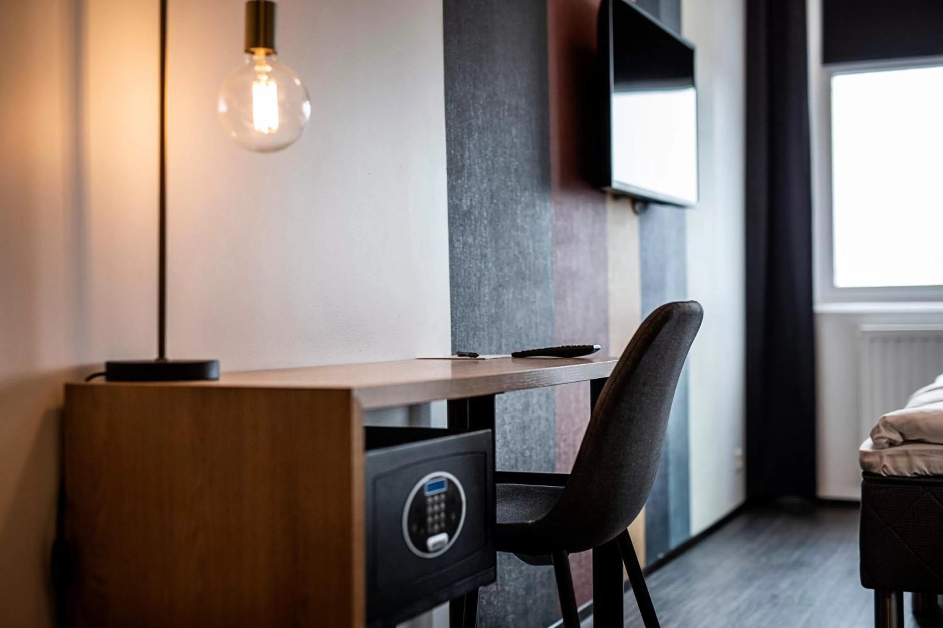 TV and multimedia in 201 Hotel