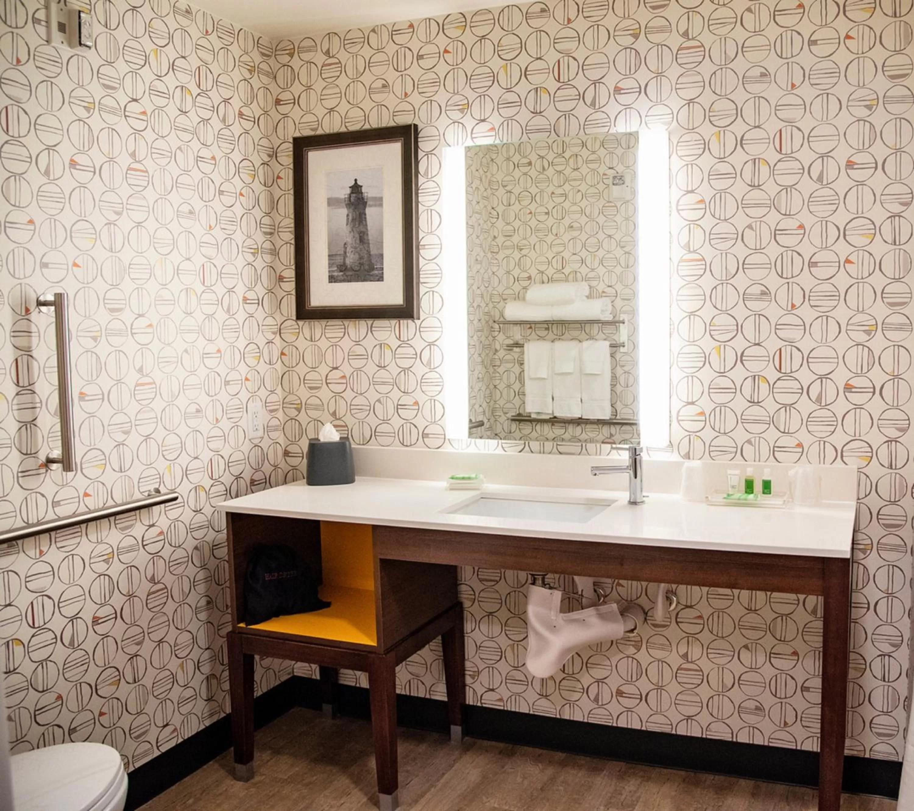 Bathroom in Holiday Inn & Suites - Savannah Airport - Pooler by IHG