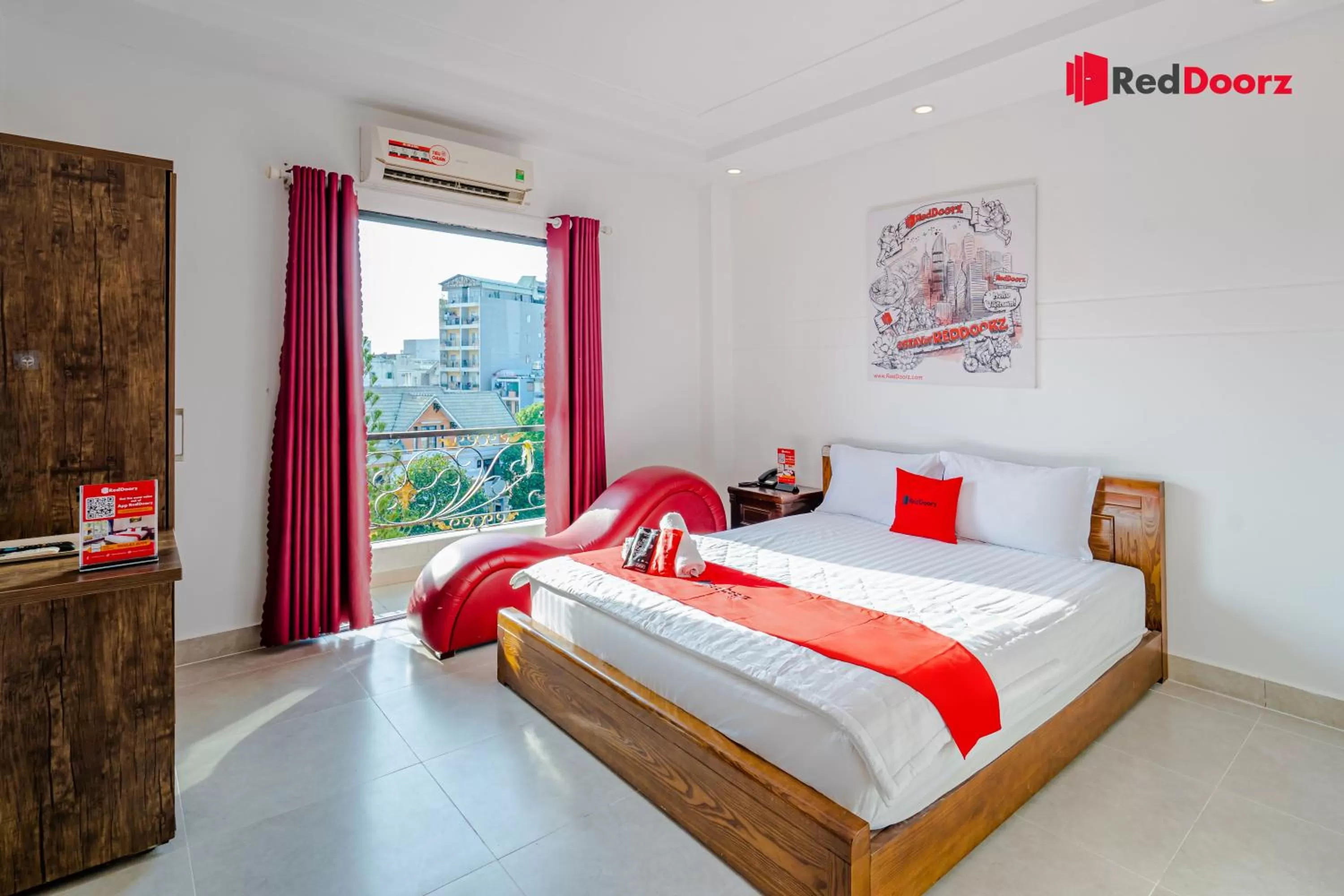 Bed in The Sun Hotel