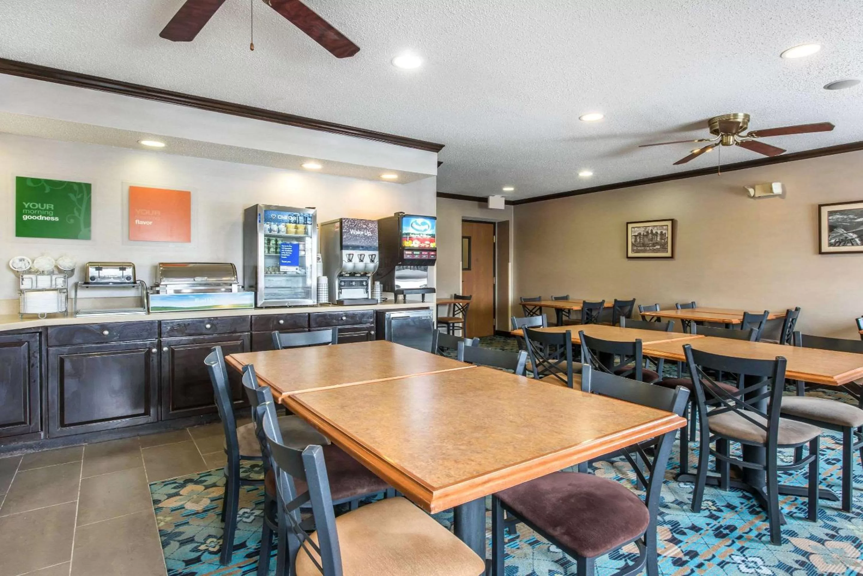 Restaurant/places to eat in Comfort Inn