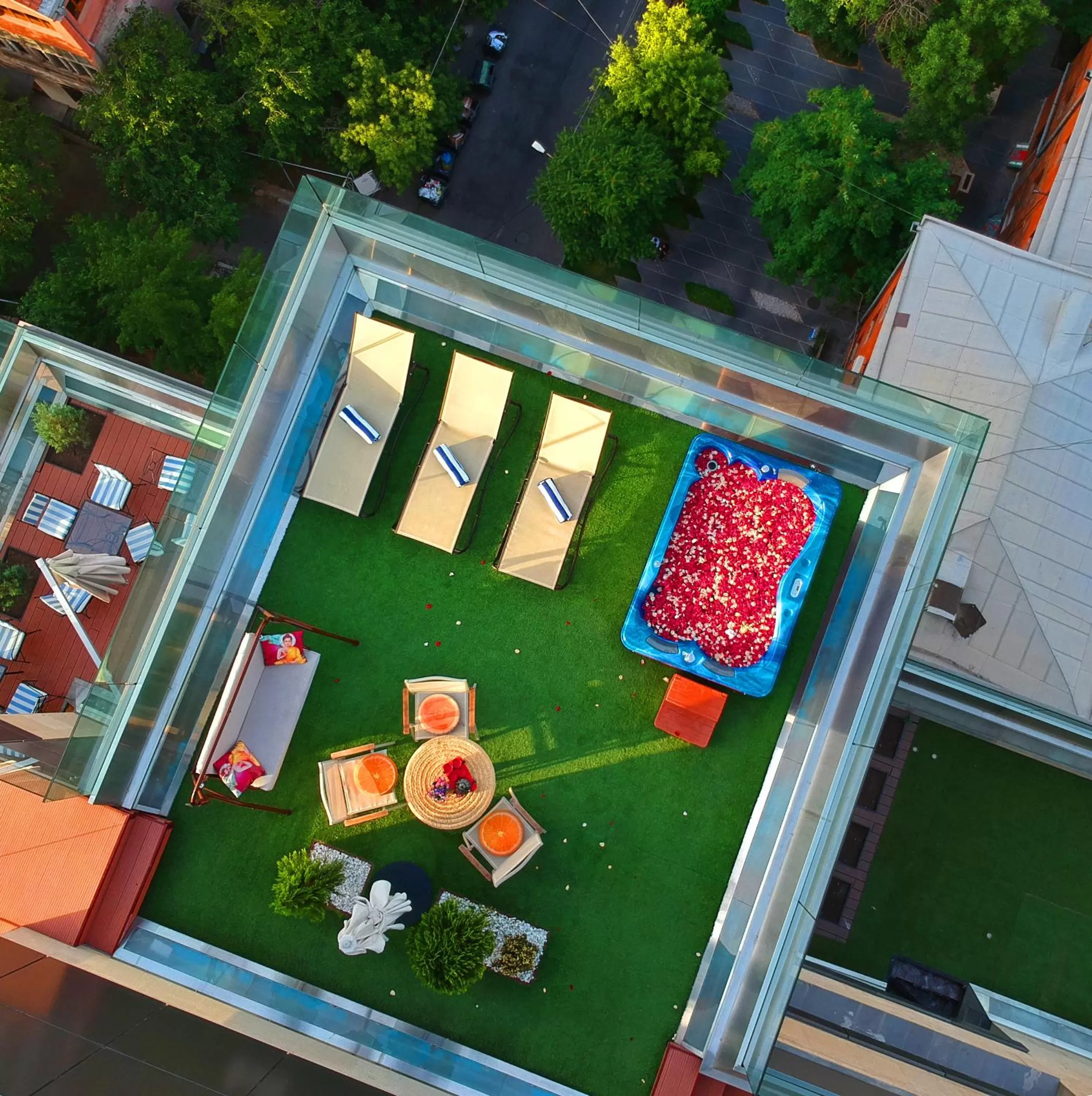 Balcony/Terrace in Opera Suite Hotel