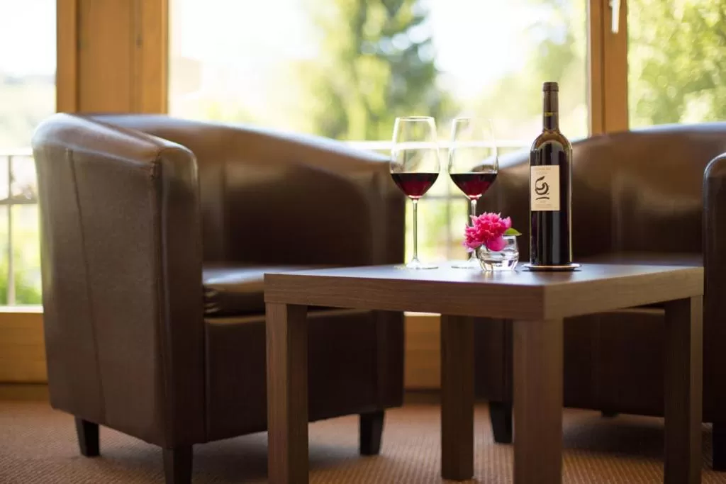 Restaurant/places to eat in Sonnegg Hotel