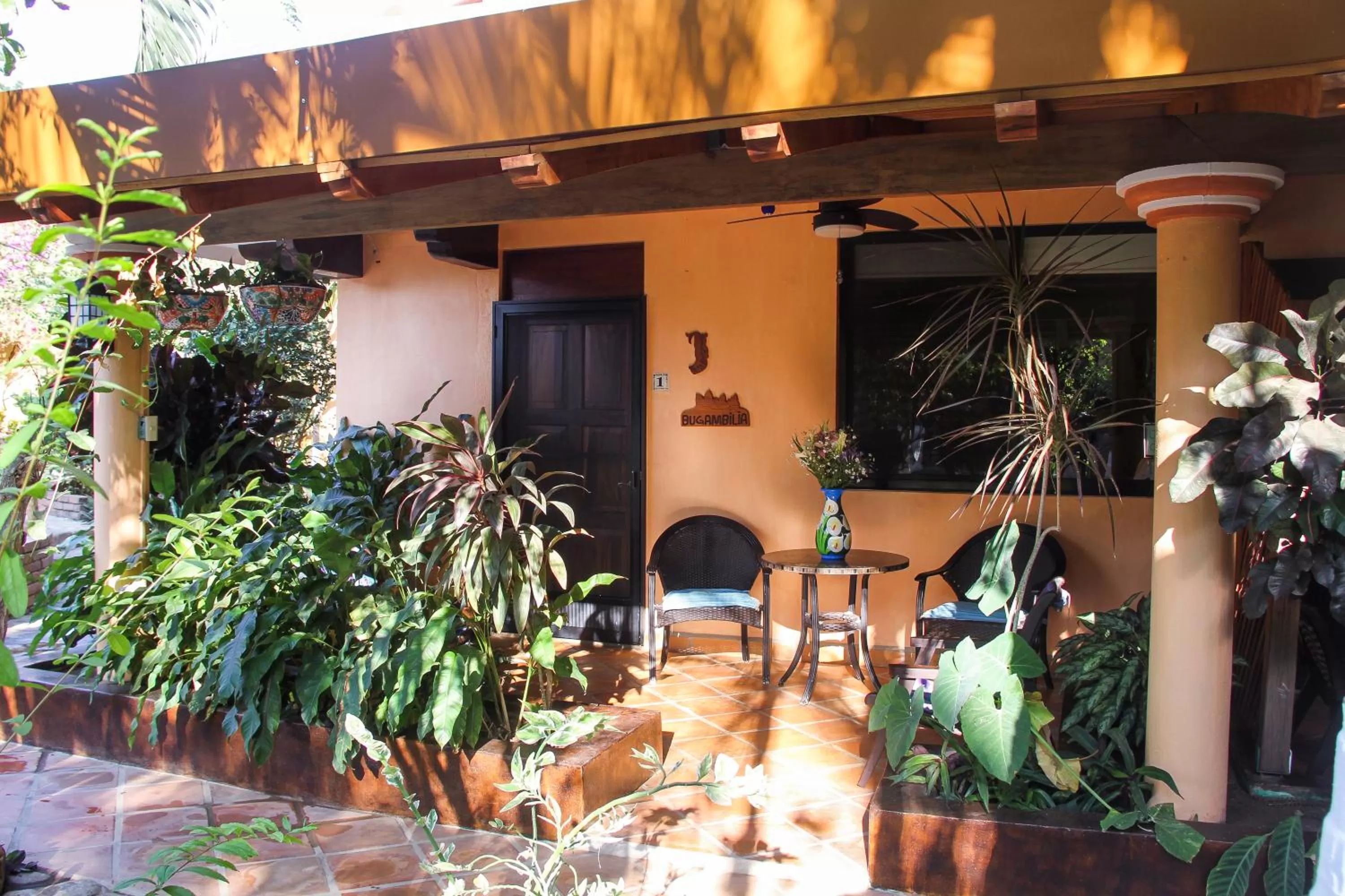 Patio in Hotel Casamar Suites
