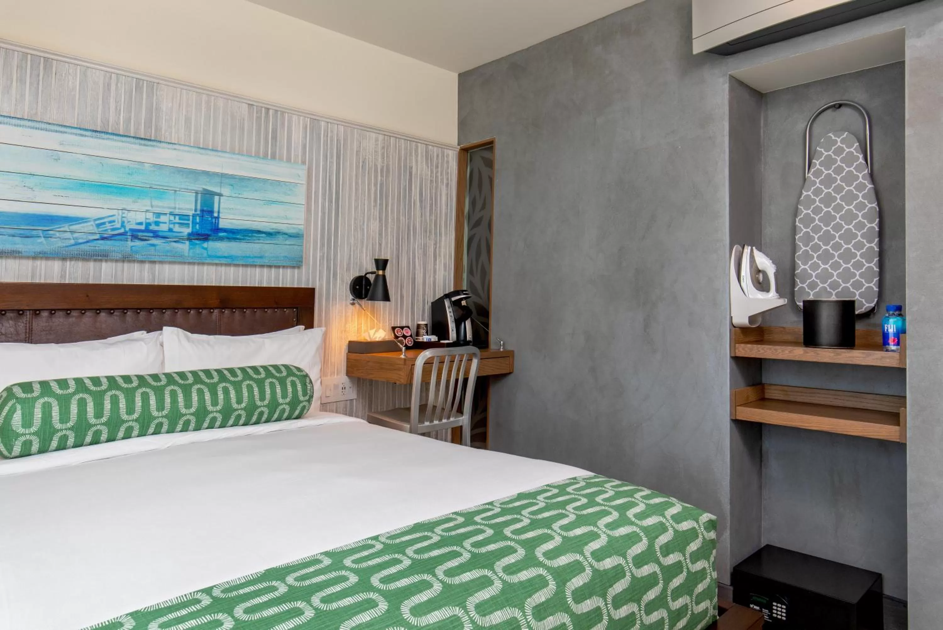 Bedroom, Bed in Hotel 1868