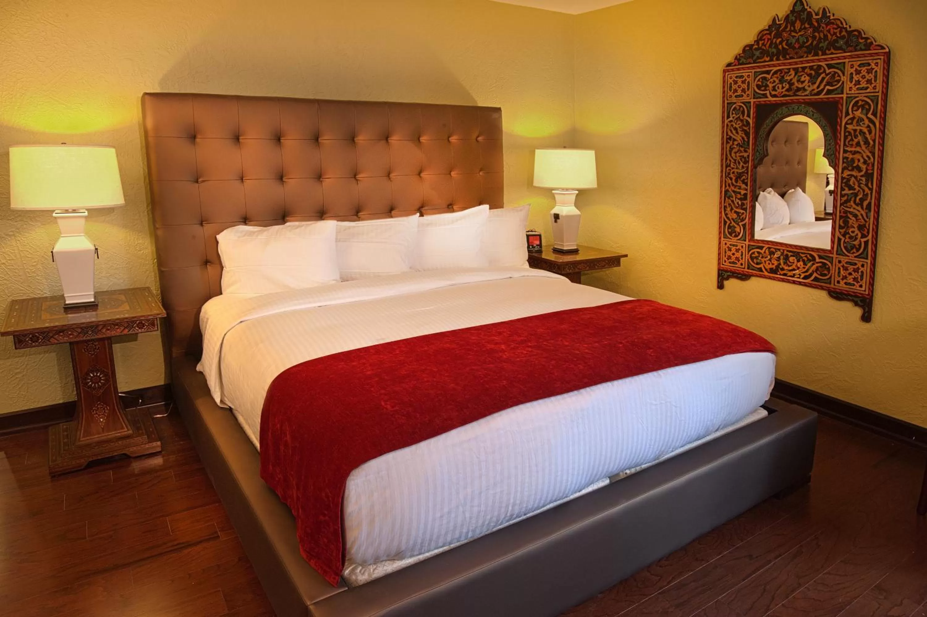 Bedroom, Bed in The Cheshire