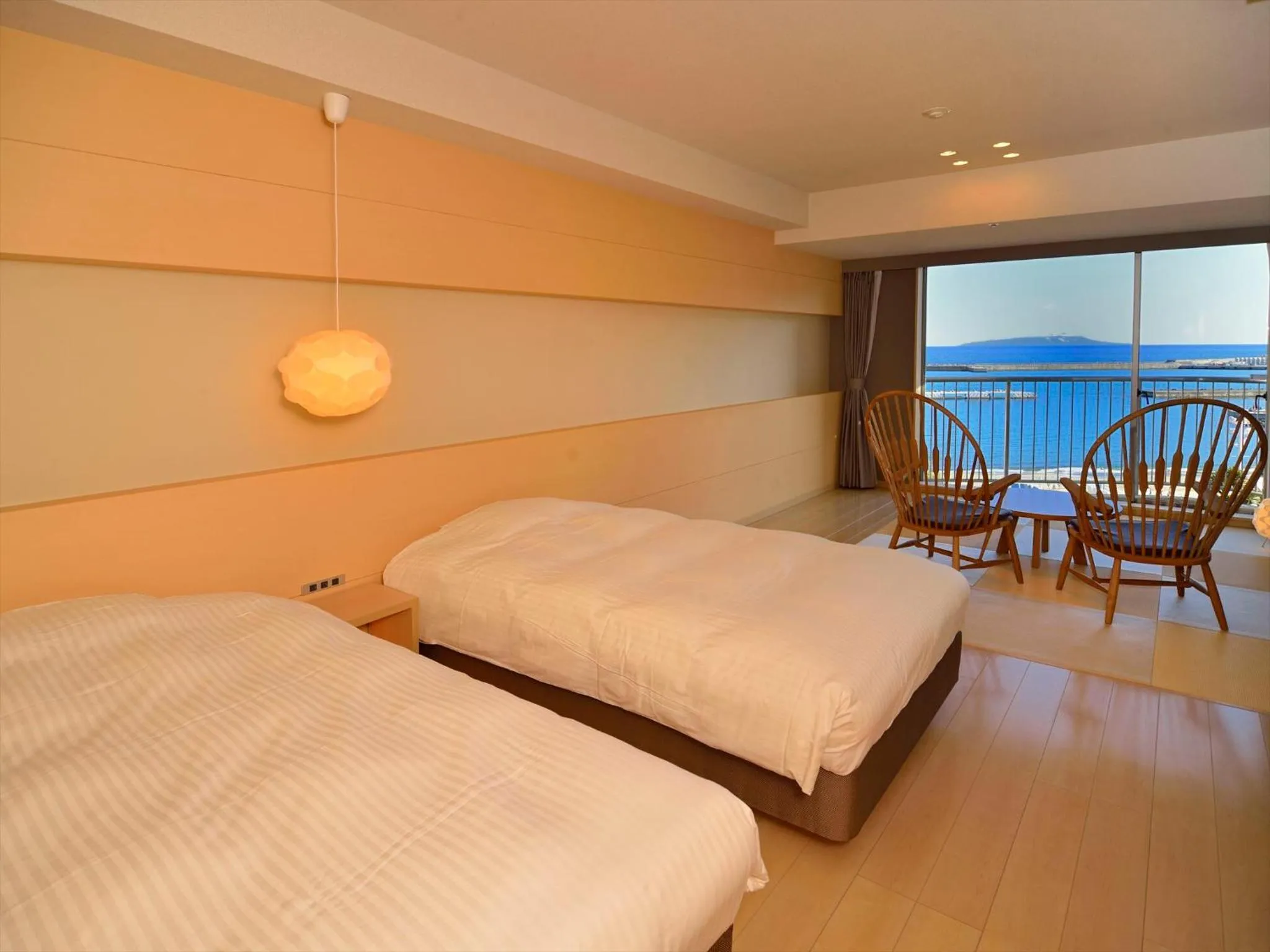 Day, Bed in Atami Seaside Spa & Resort