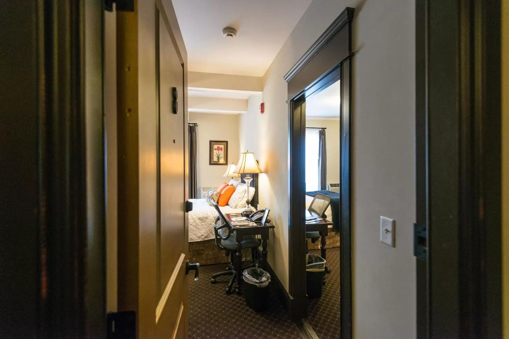 Double Room 8 with Private Bathroom in Camas Boutique Hotel Double Room 8 with Private Bathroom in Camas Boutique Hotel