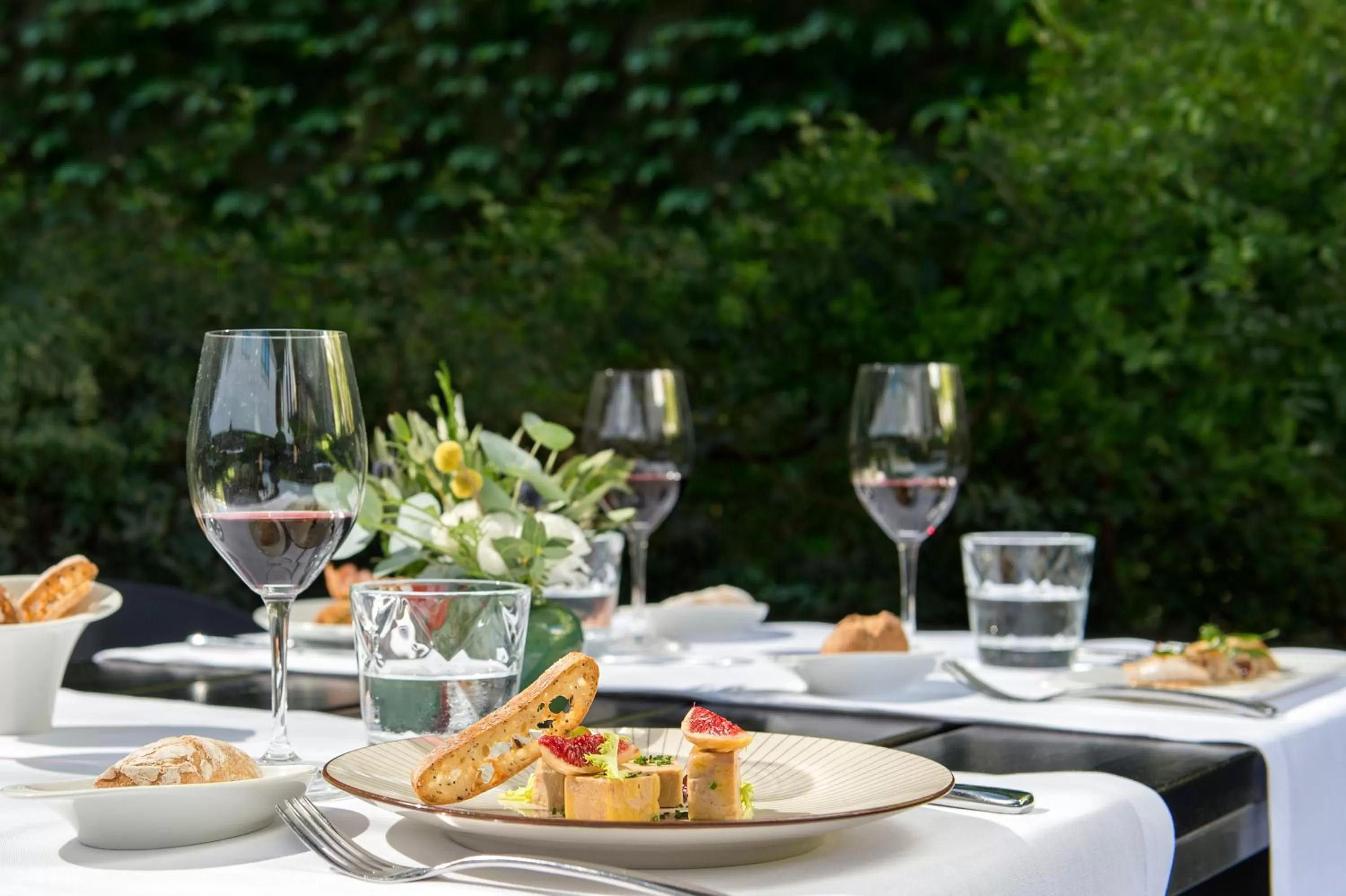 Restaurant/places to eat in Alma Barcelona GL