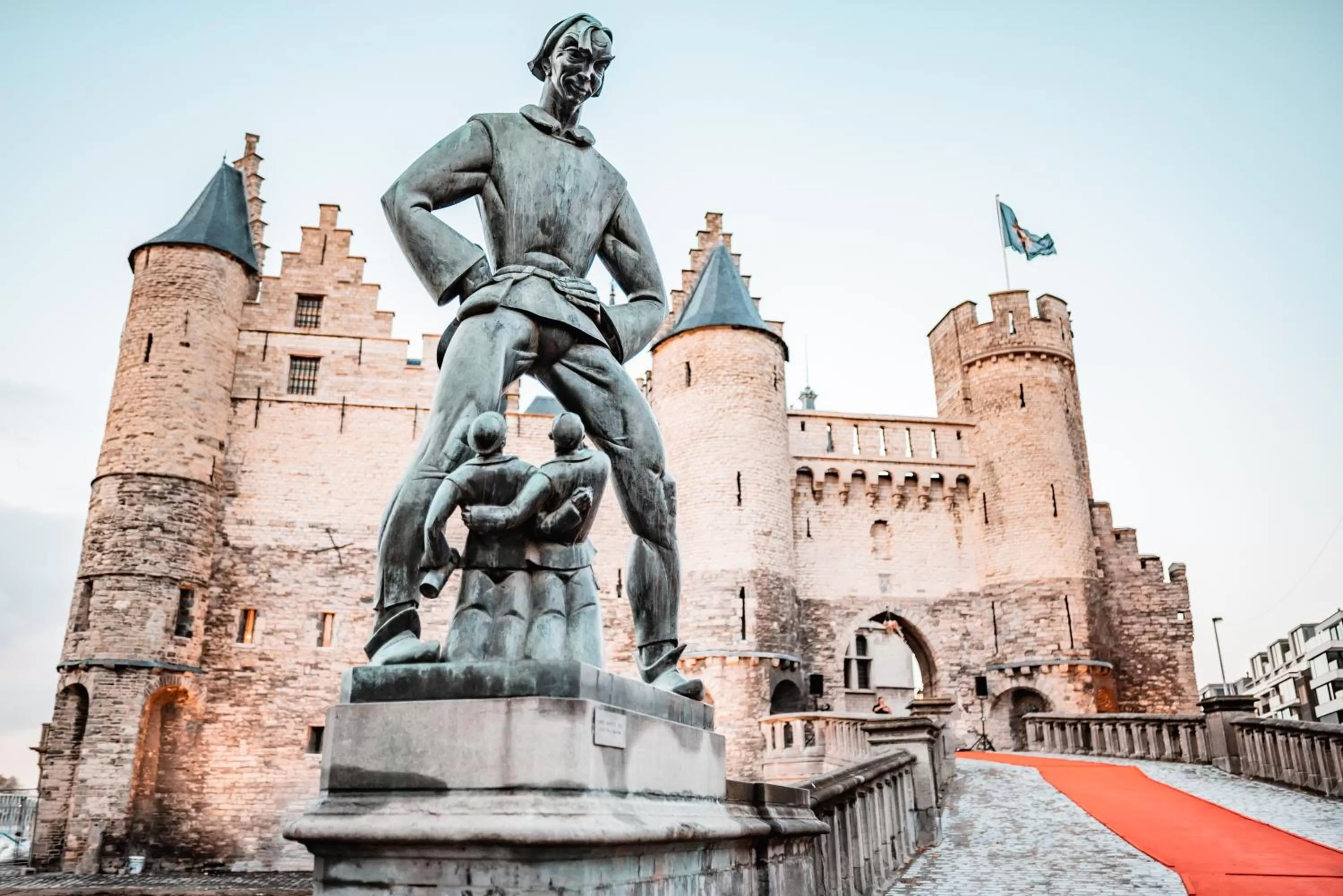 Nearby landmark in ibis Antwerpen Centrum