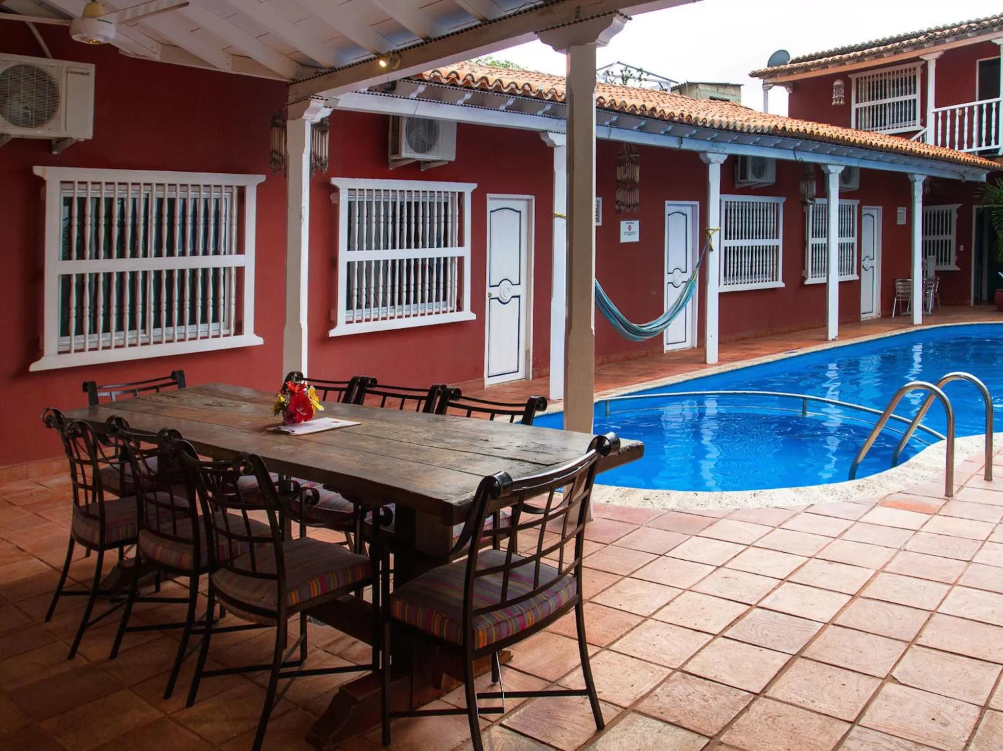 Restaurant/places to eat in Casa Relax Hotel