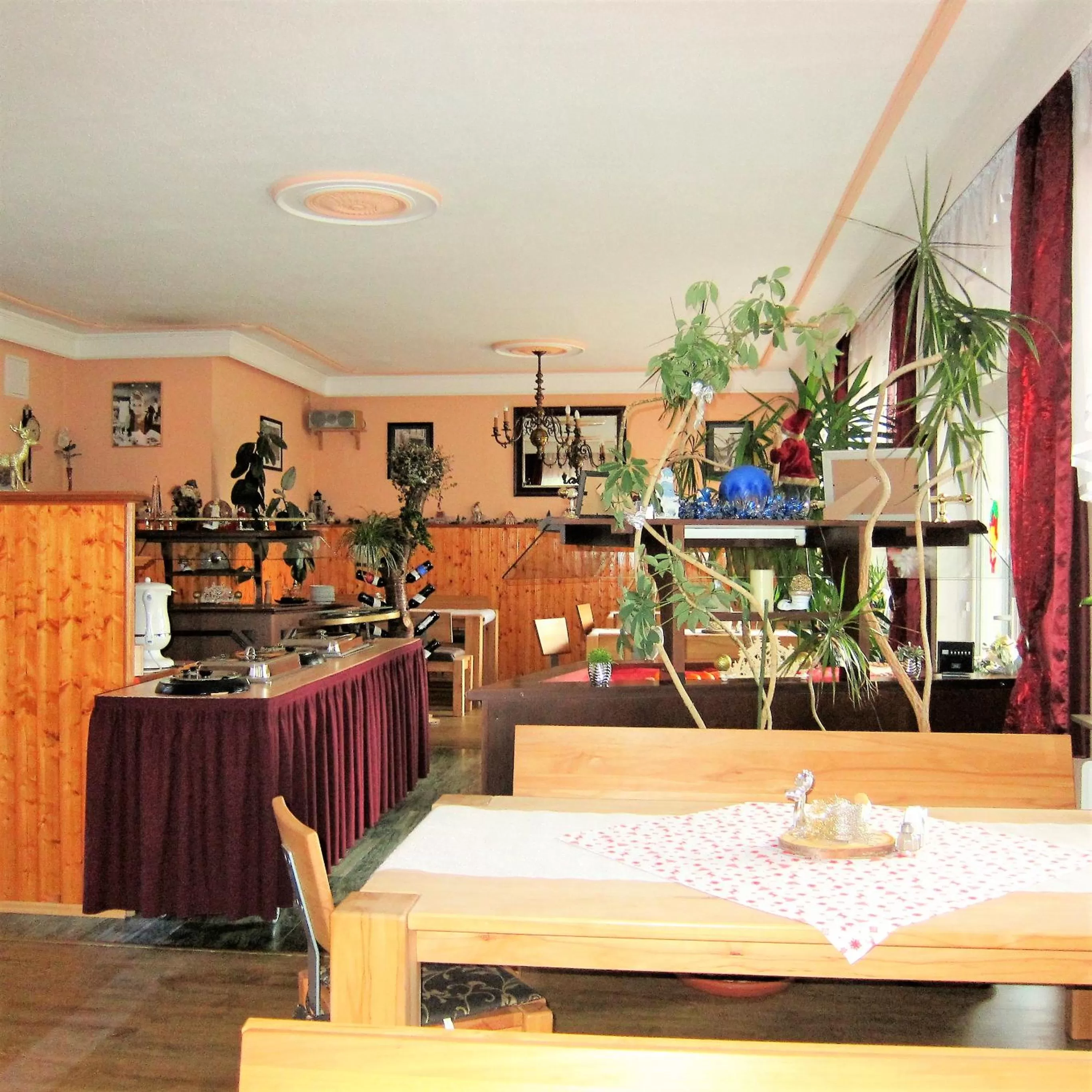 Restaurant/Places to Eat in Hotel Sonnleitn