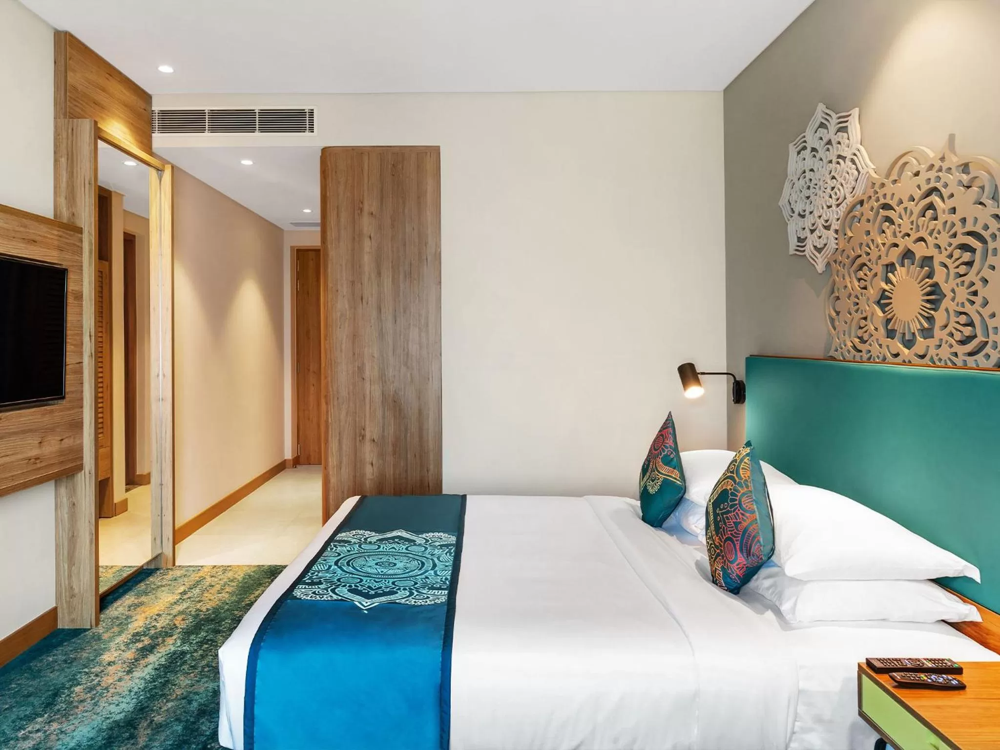 Bed in Grand Mercure Ahmedabad GIFT City - An Accor Hotels Brand