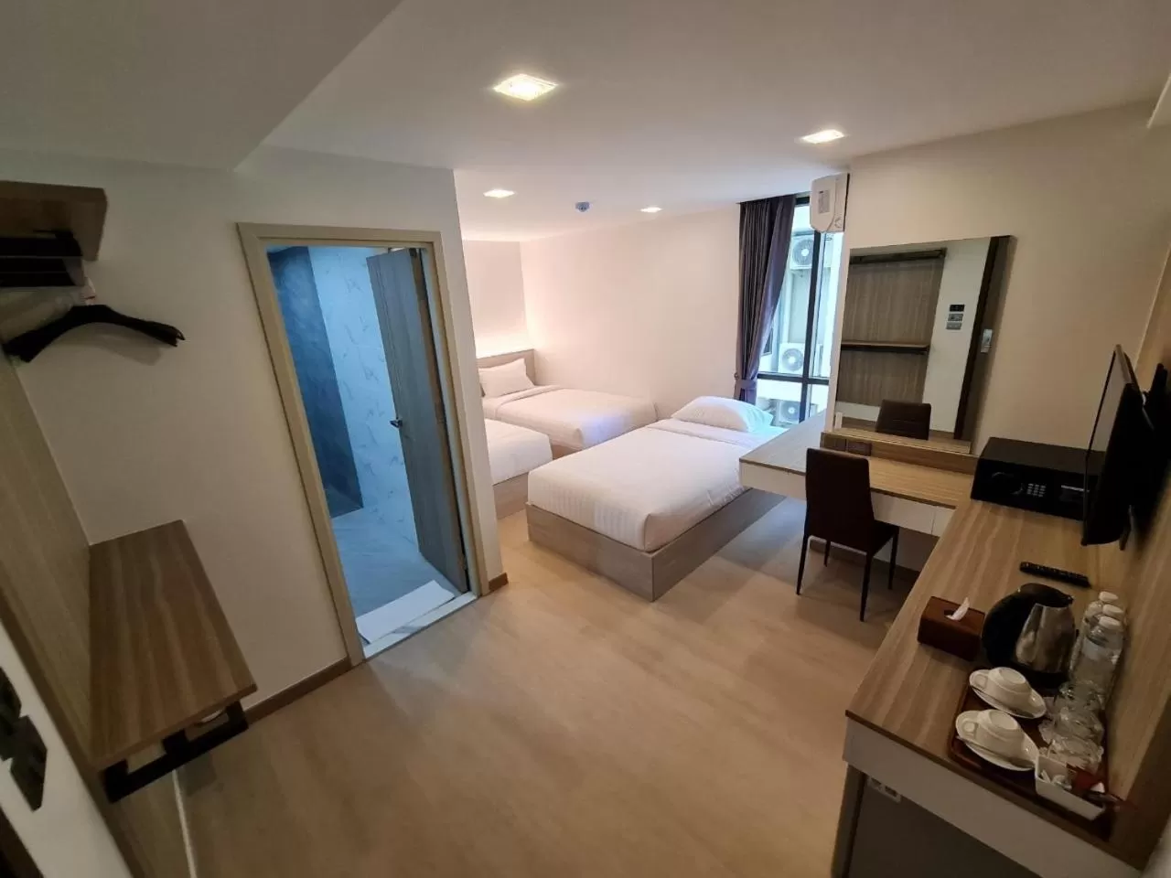 Bed in Thana Wisut Hotel