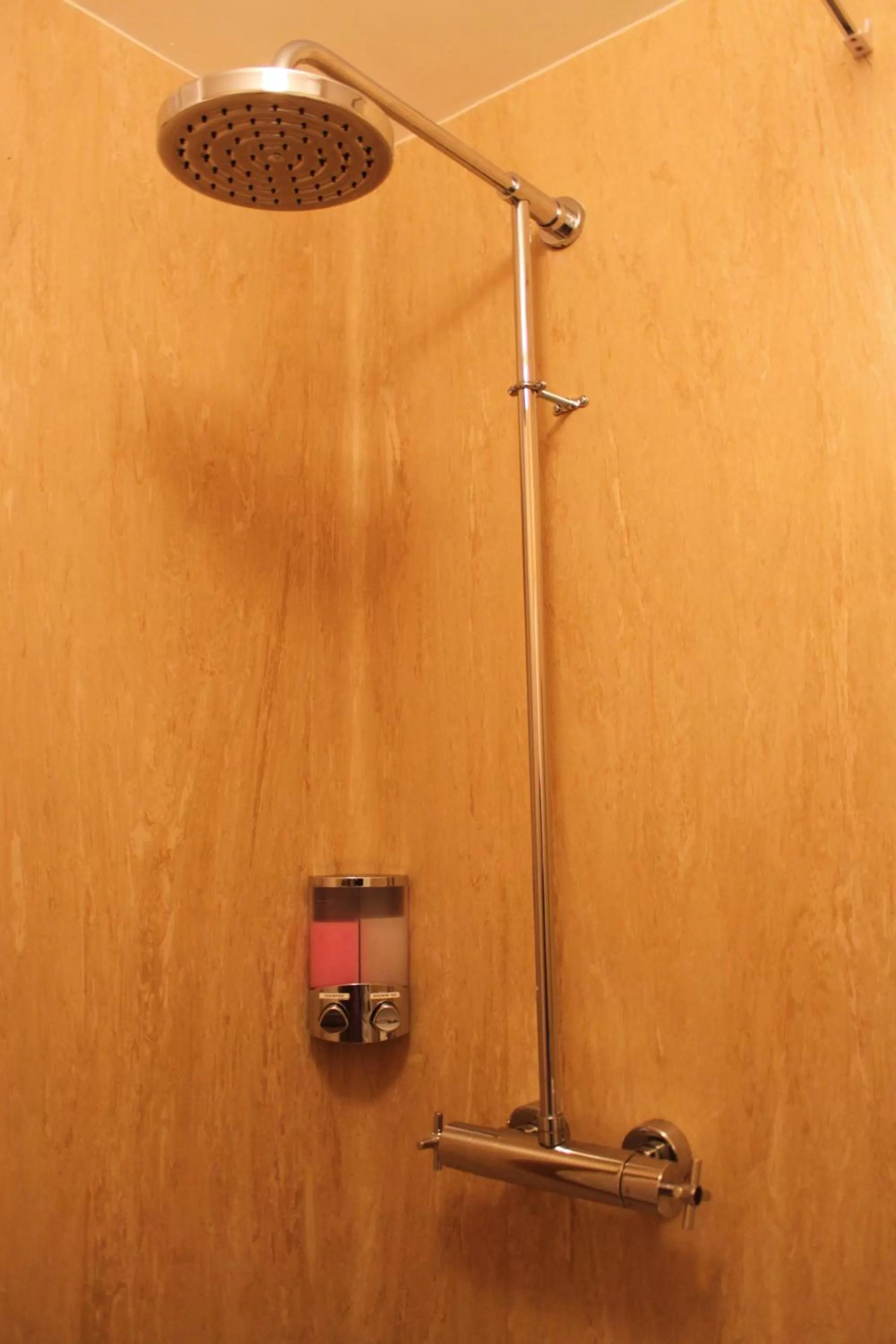 Bathroom in Prince Regent Hotel Excel London