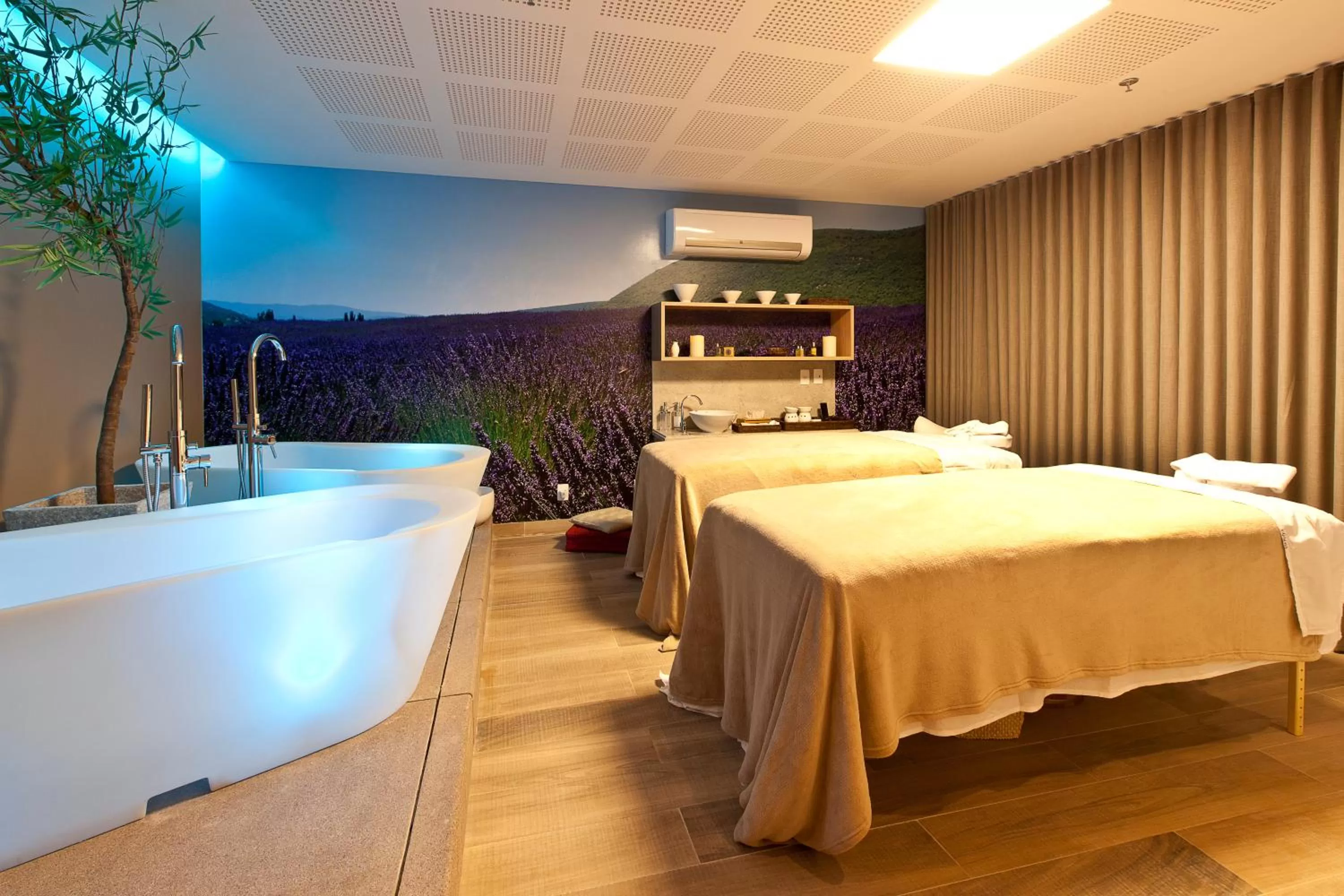 Massage, Bed in eSuites Savassi Toscanini
