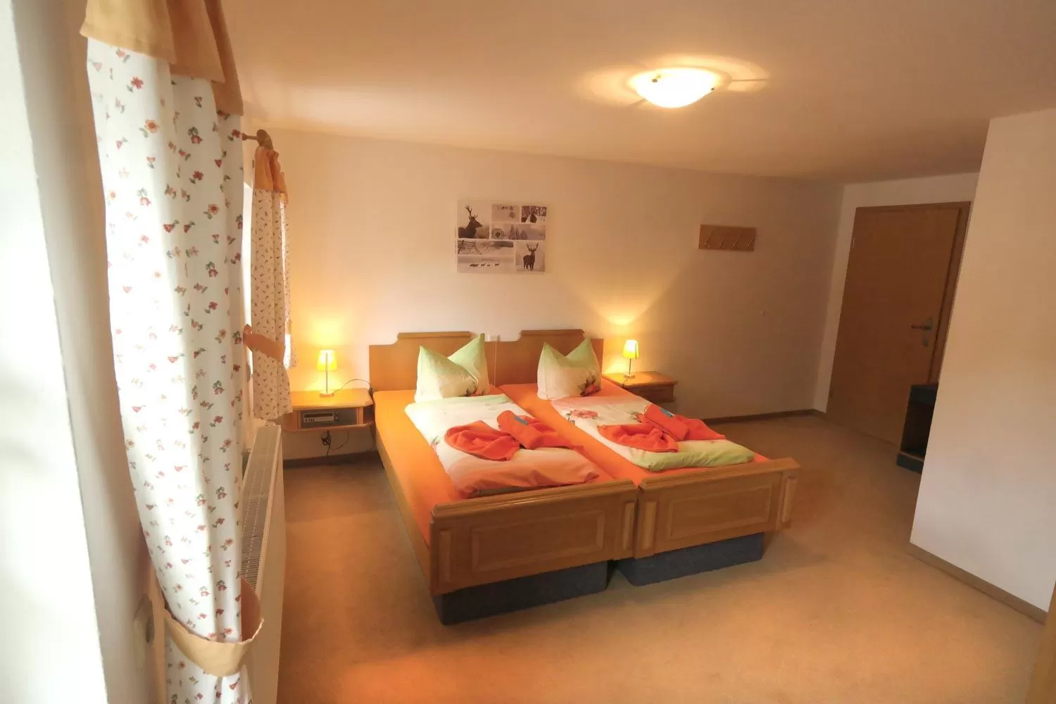 Photo of the whole room, Bed in Waldgasthof Bad Einsiedel