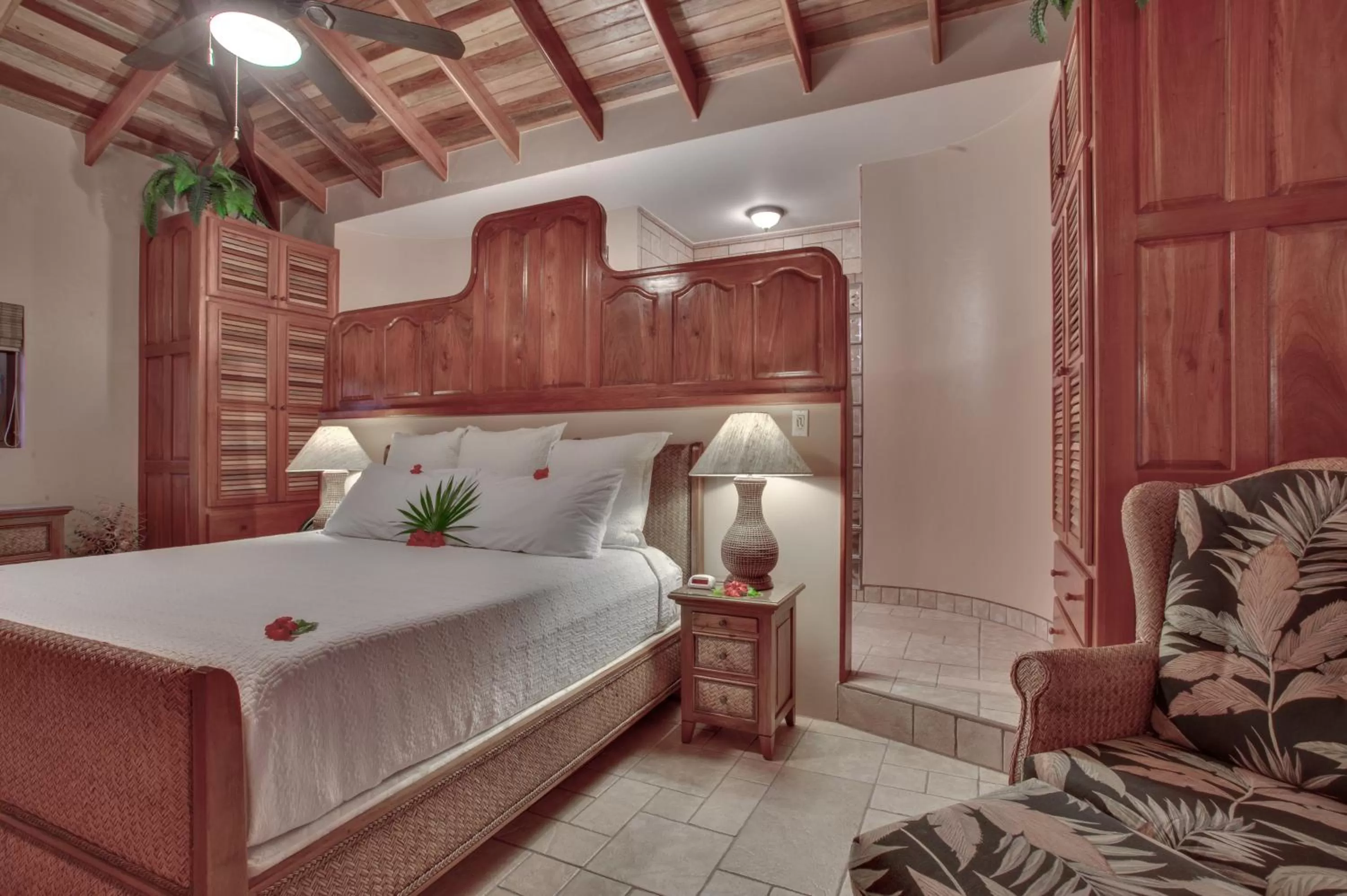 Photo of the whole room, Bed in Coco Beach Resort