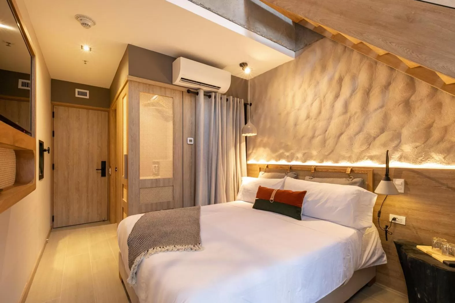 Bed in Landmark Hotel