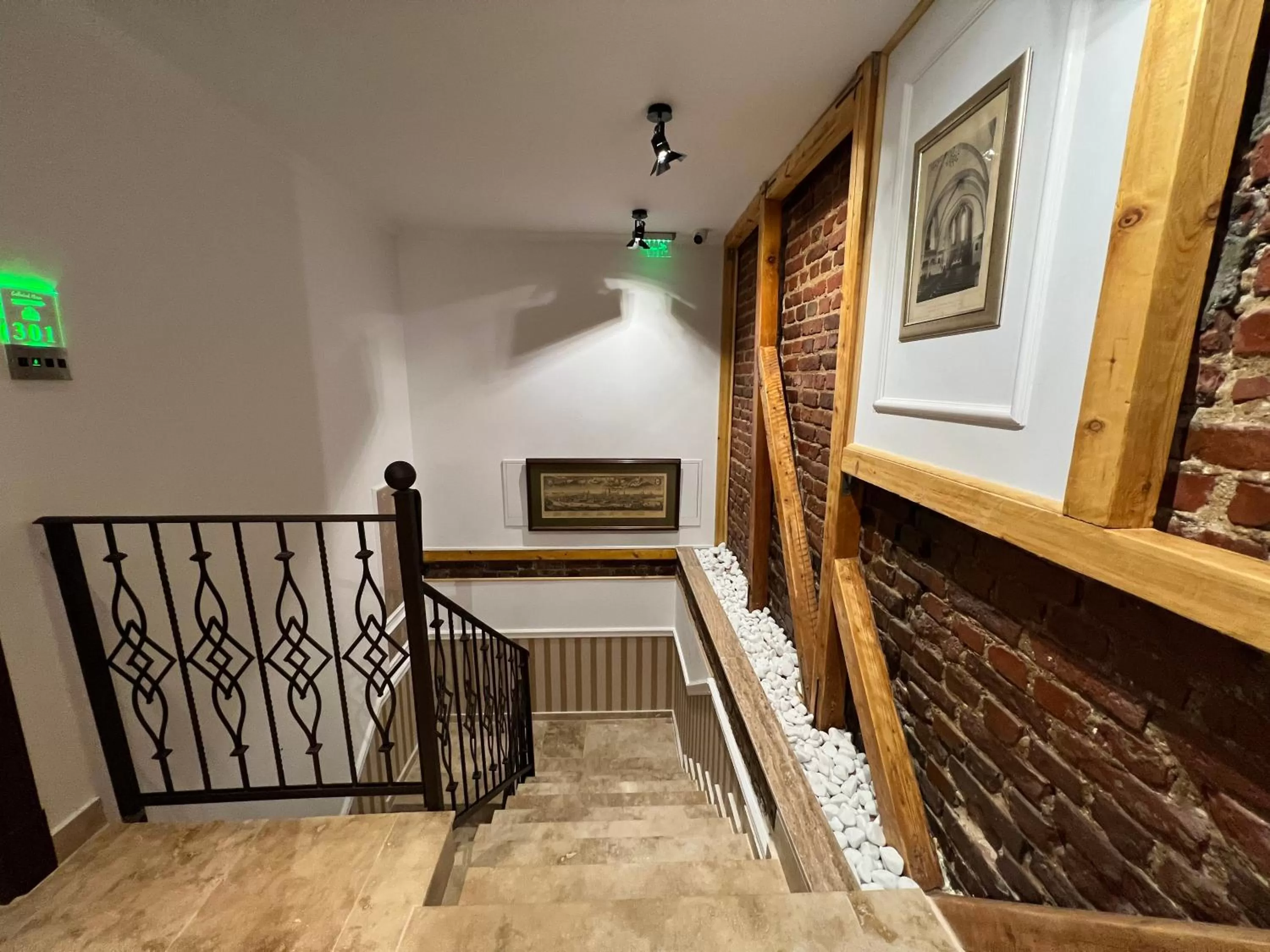 Lobby or reception in Hotel Boutique Cathedral Plaza Residences room for rent downtown