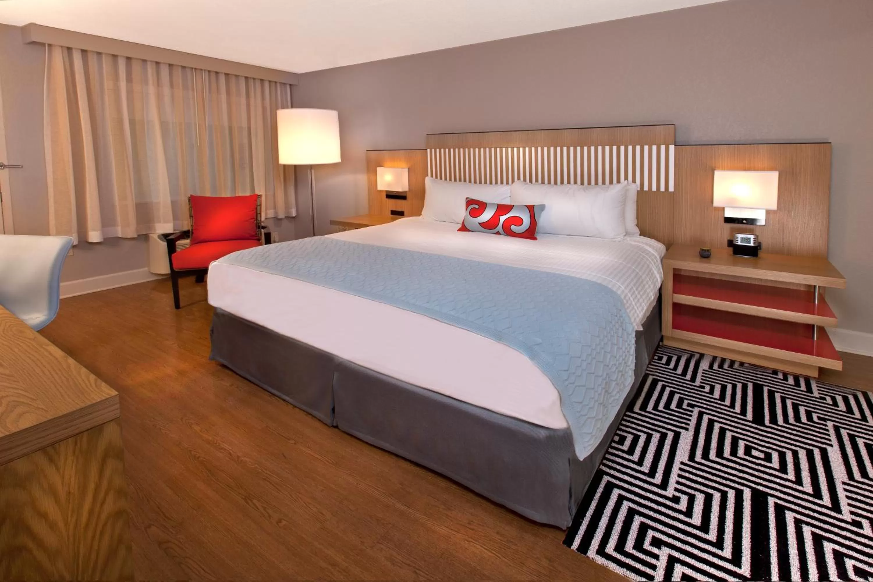 Bed in Wyndham Orlando Resort International Drive