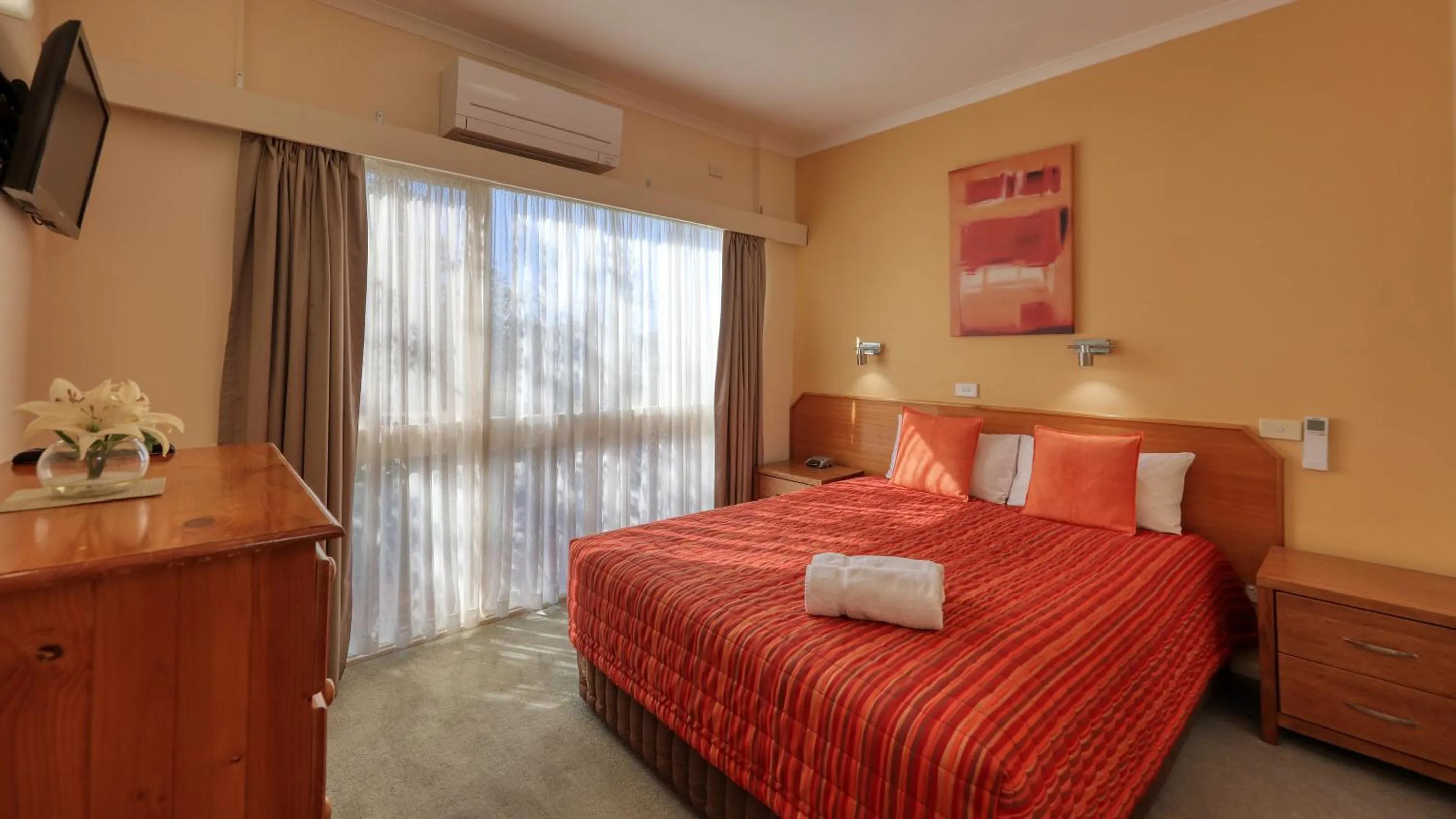 Bedroom, Bed in Quality Inn Swan Hill