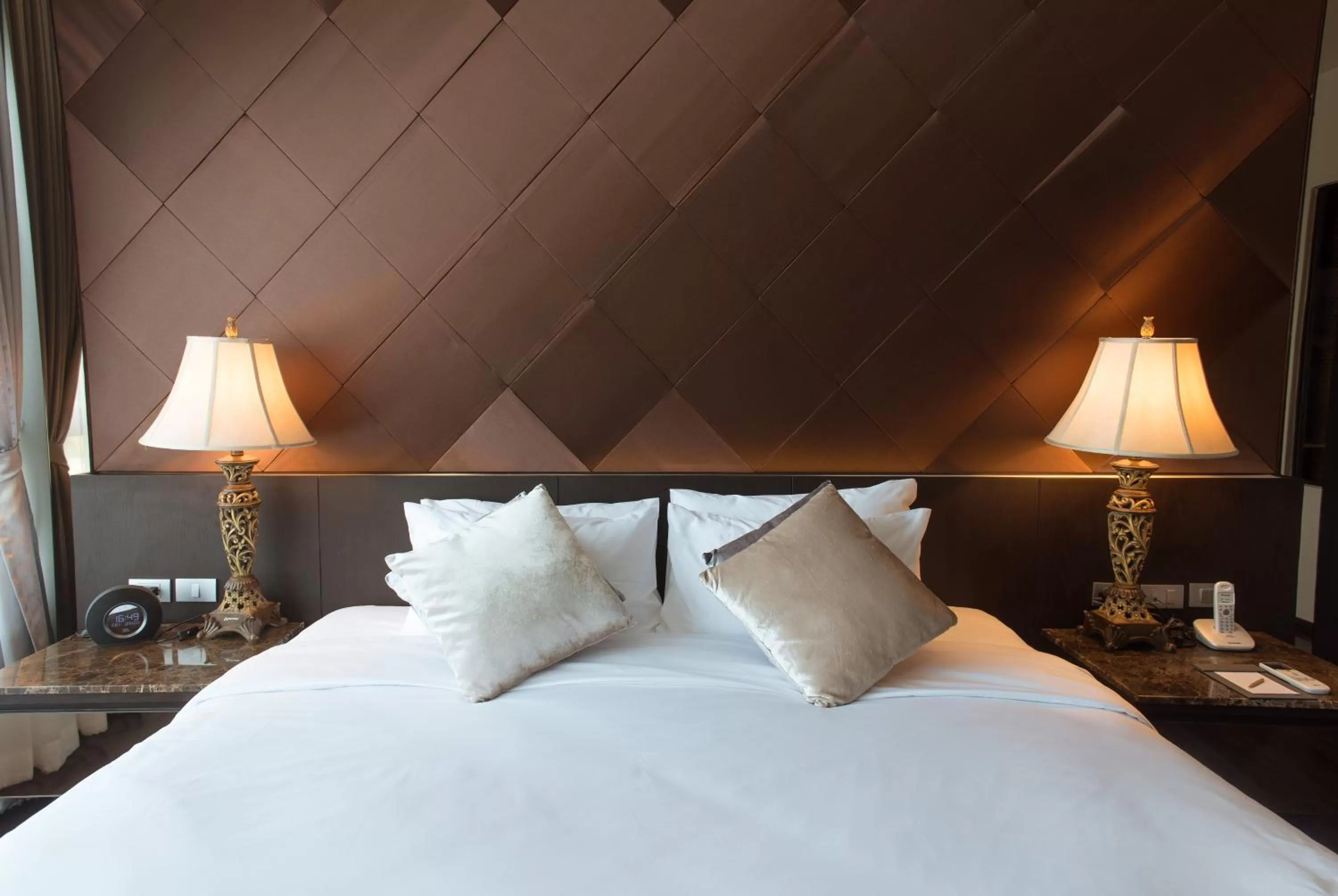 Bed in North Hill City Resort