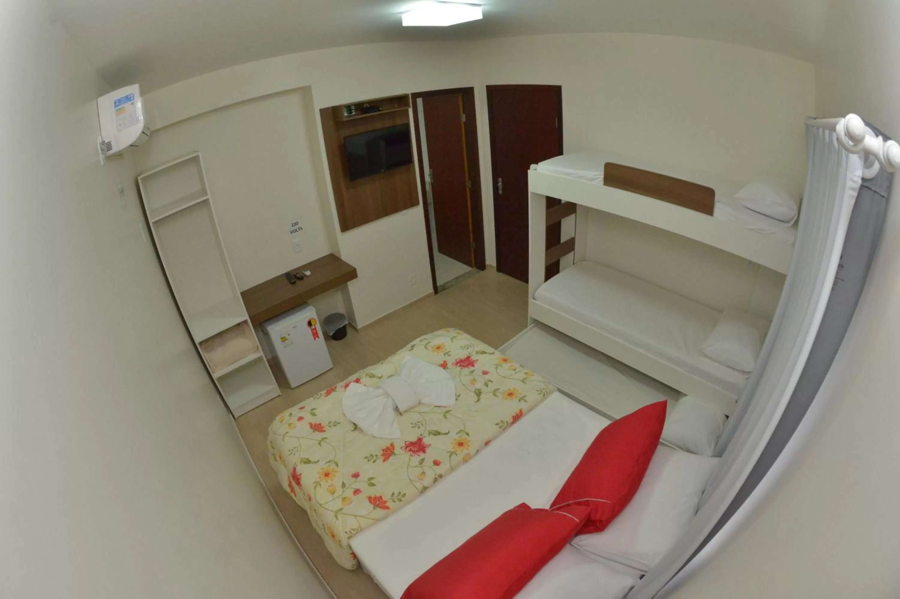 Photo of the whole room, Bed in Pousada Recanto dos Anjos